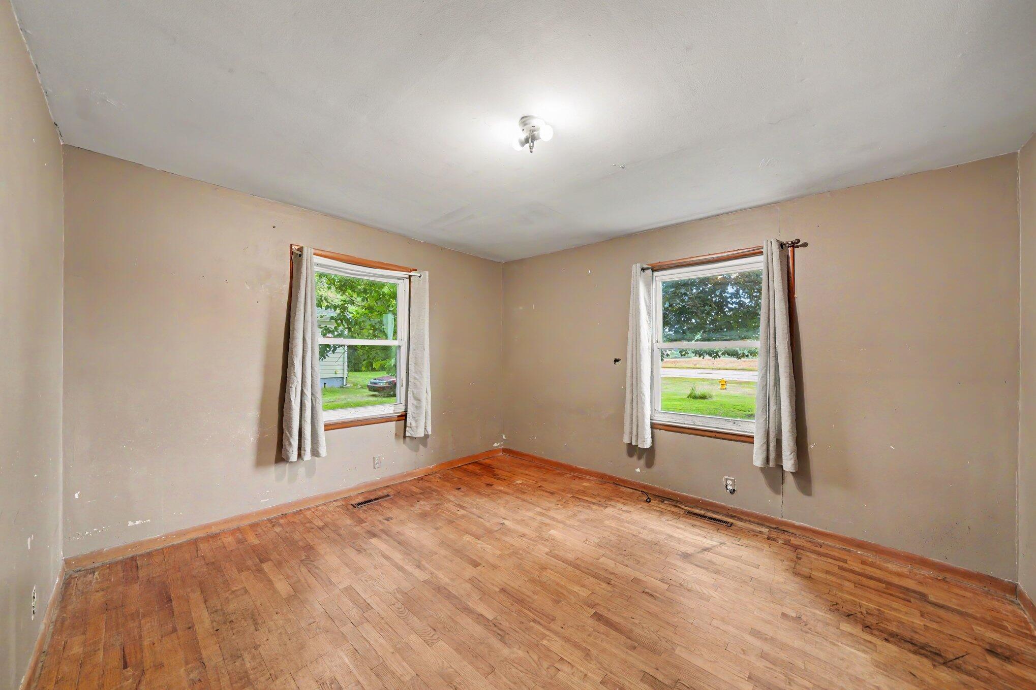 2356 E Napier Avenue Property Photo 10