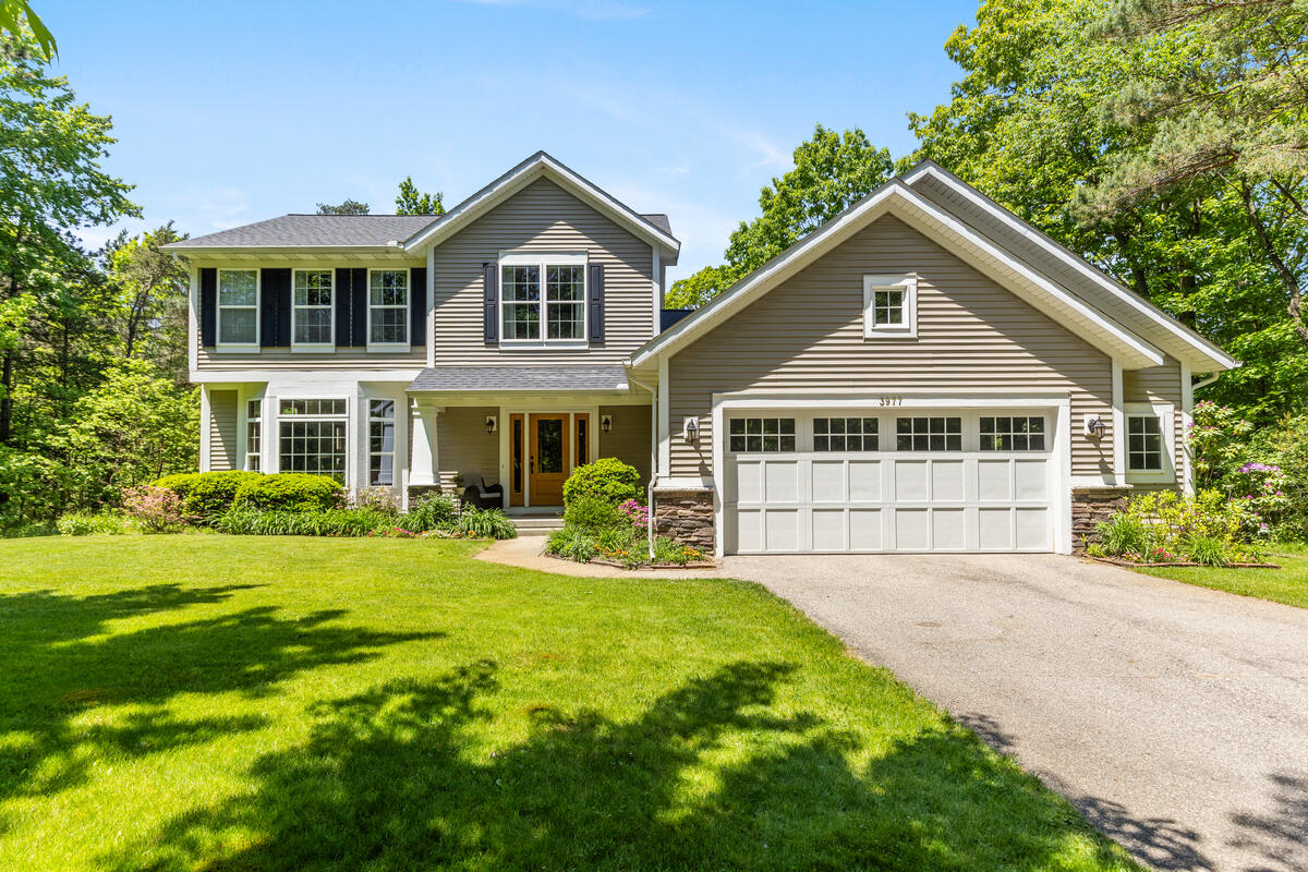 3977 Tall Grass E Court Property Photo 1