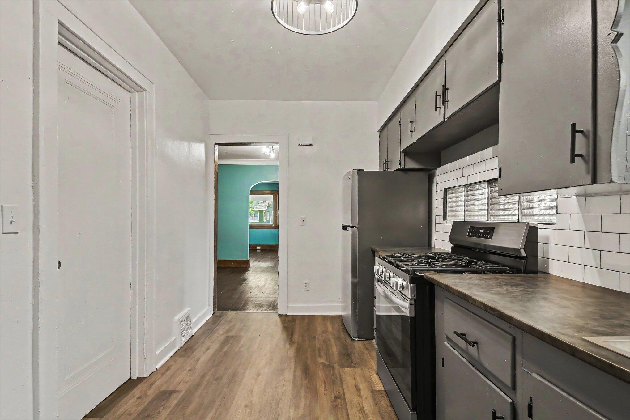 1810 Lafayette Avenue Se Property Photo 8