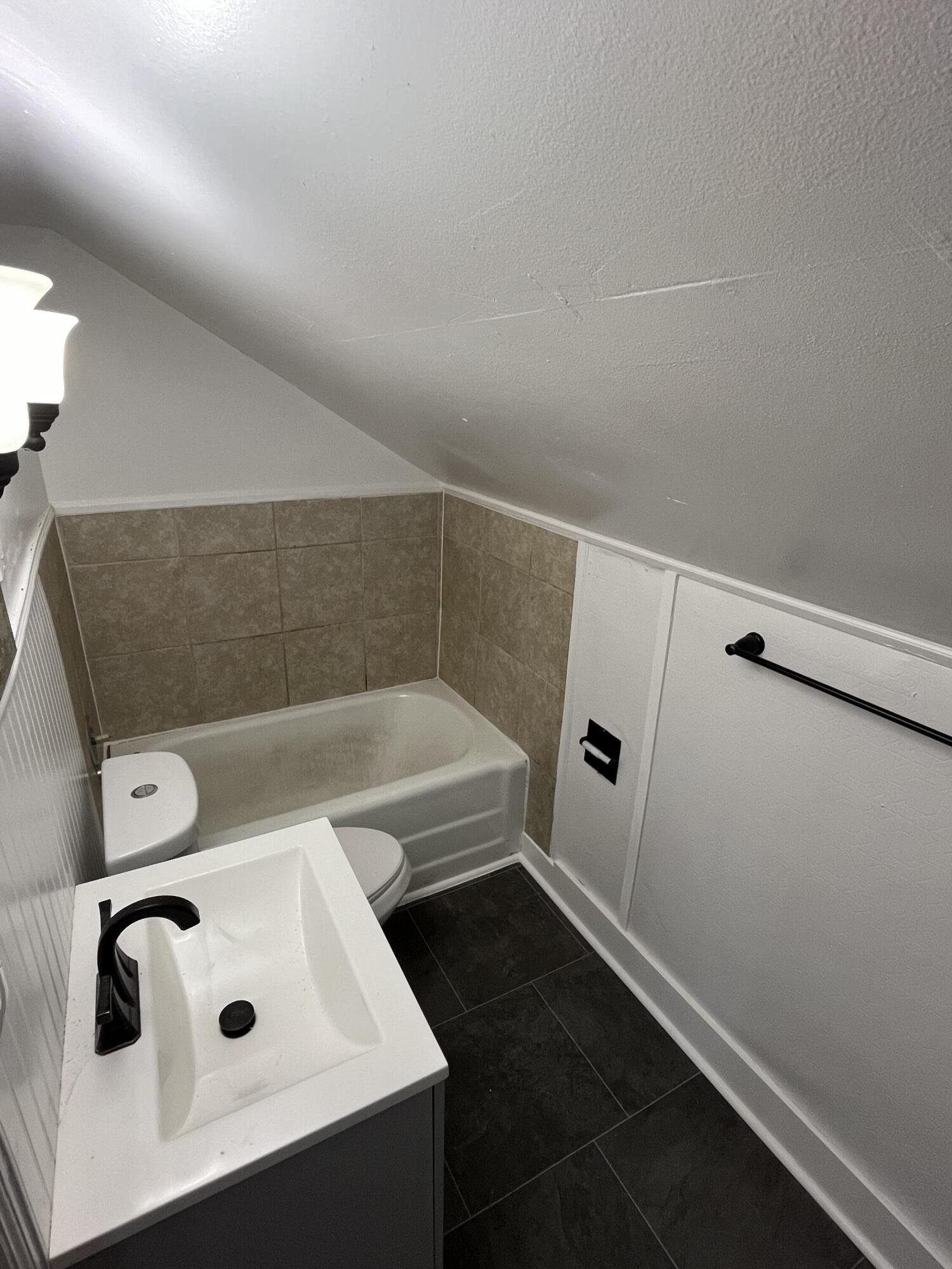 1810 Lafayette Avenue Se Property Photo 19