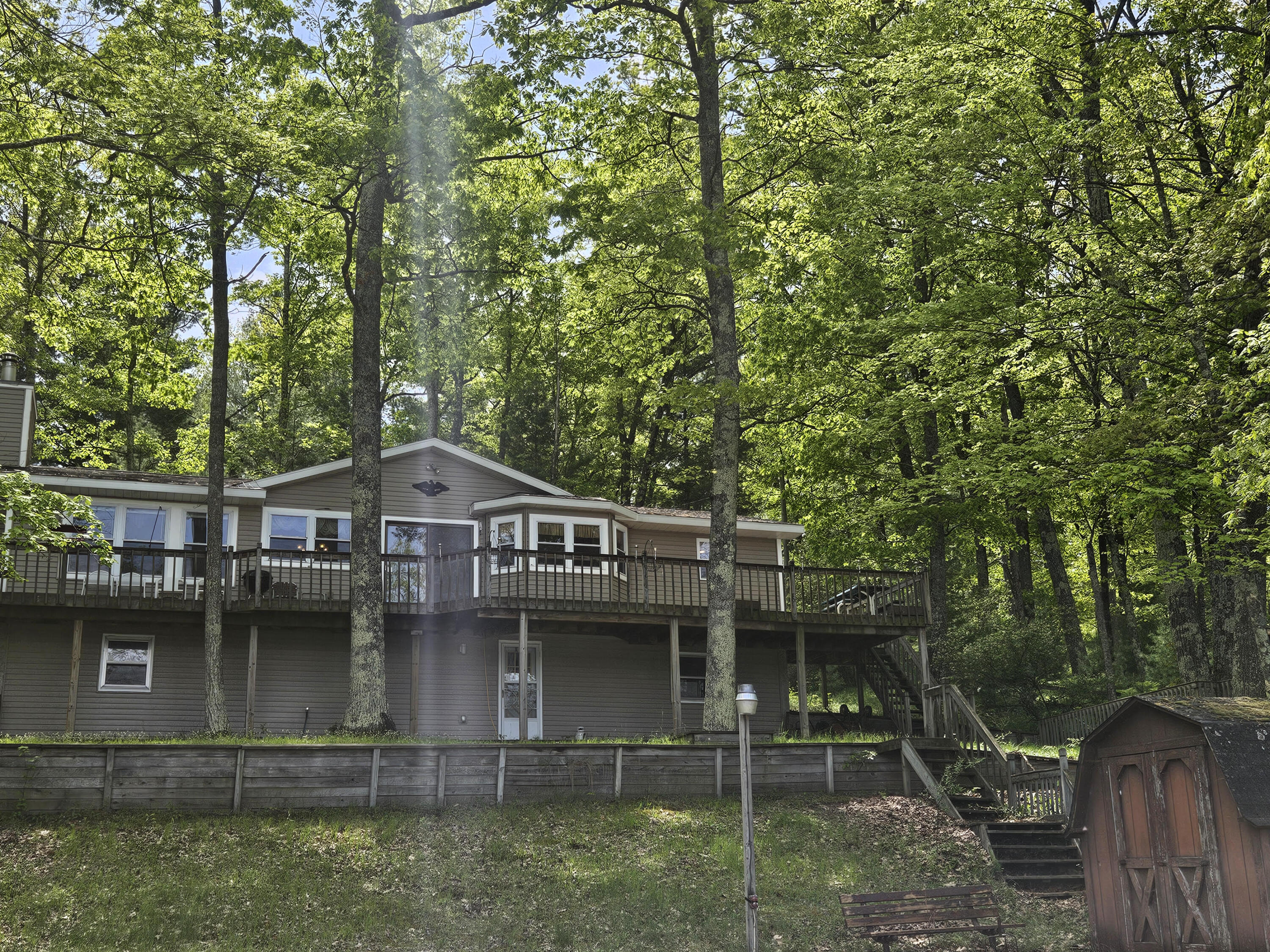 8862 W Rainbow Lake Drive Property Photo 1