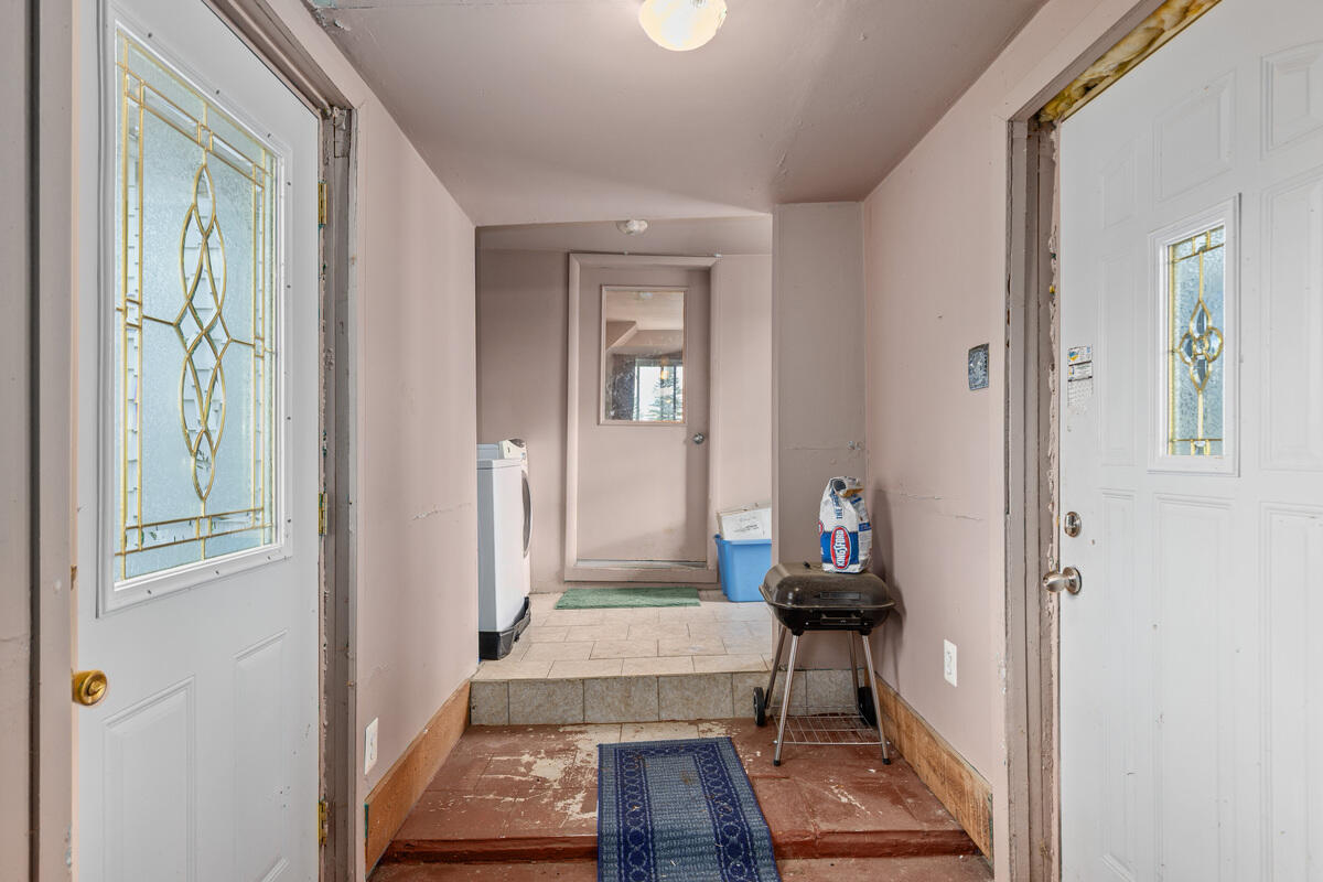 8938 Gibson Avenue Property Photo 3
