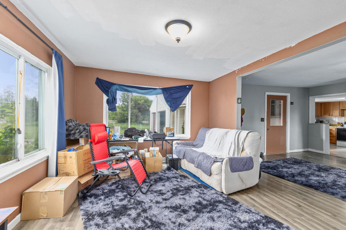 8938 Gibson Avenue Property Photo 6
