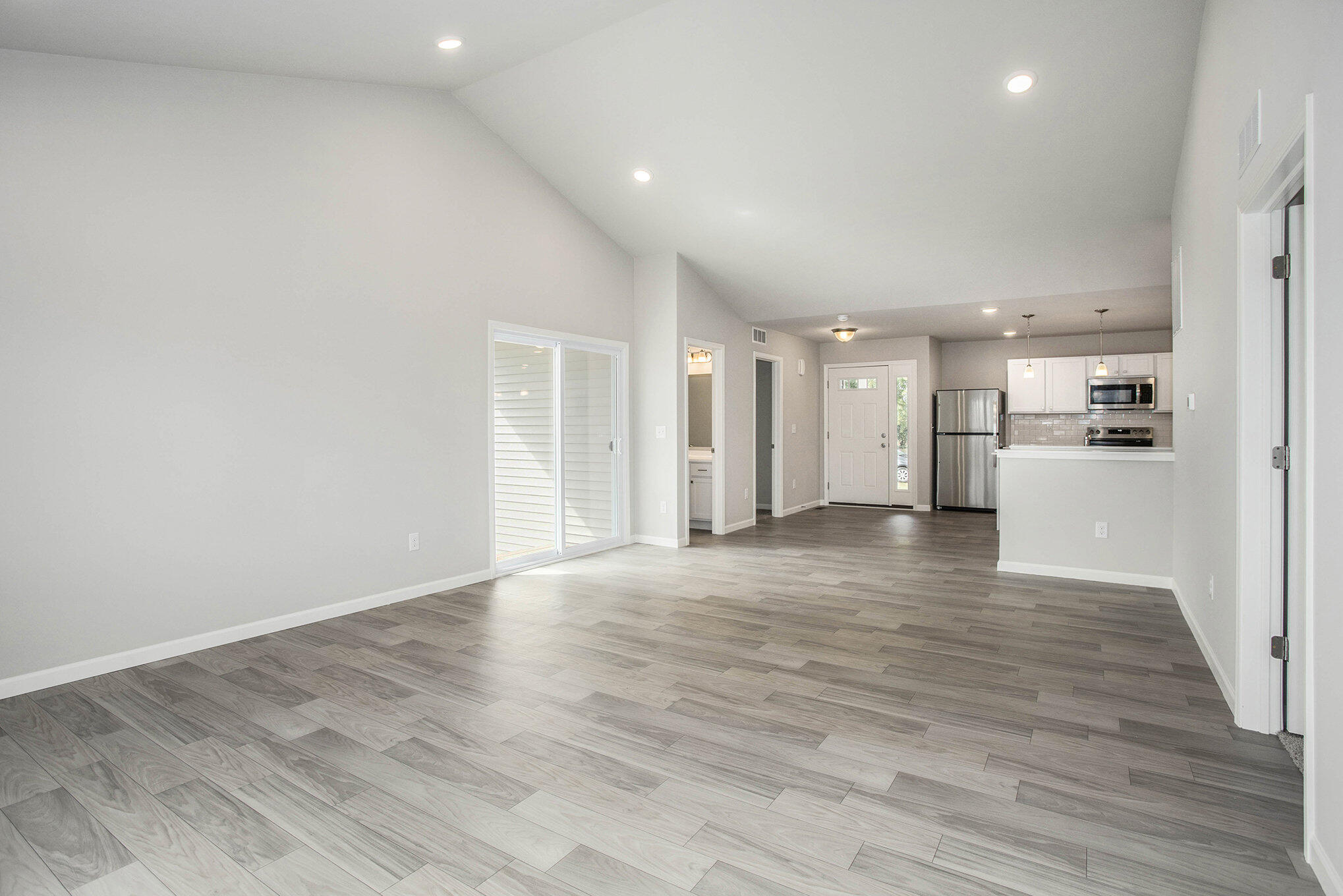 497 Mckinley Court Property Photo 2