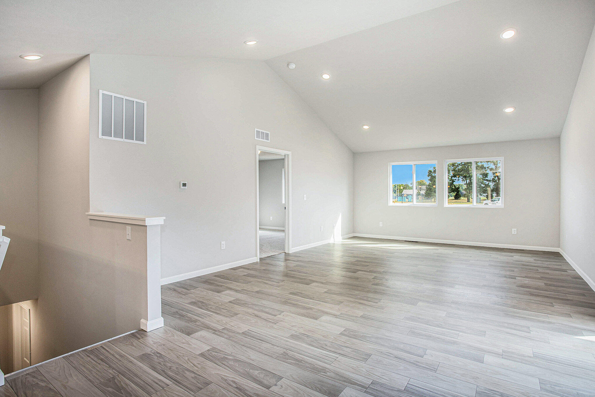 497 Mckinley Court Property Photo 3