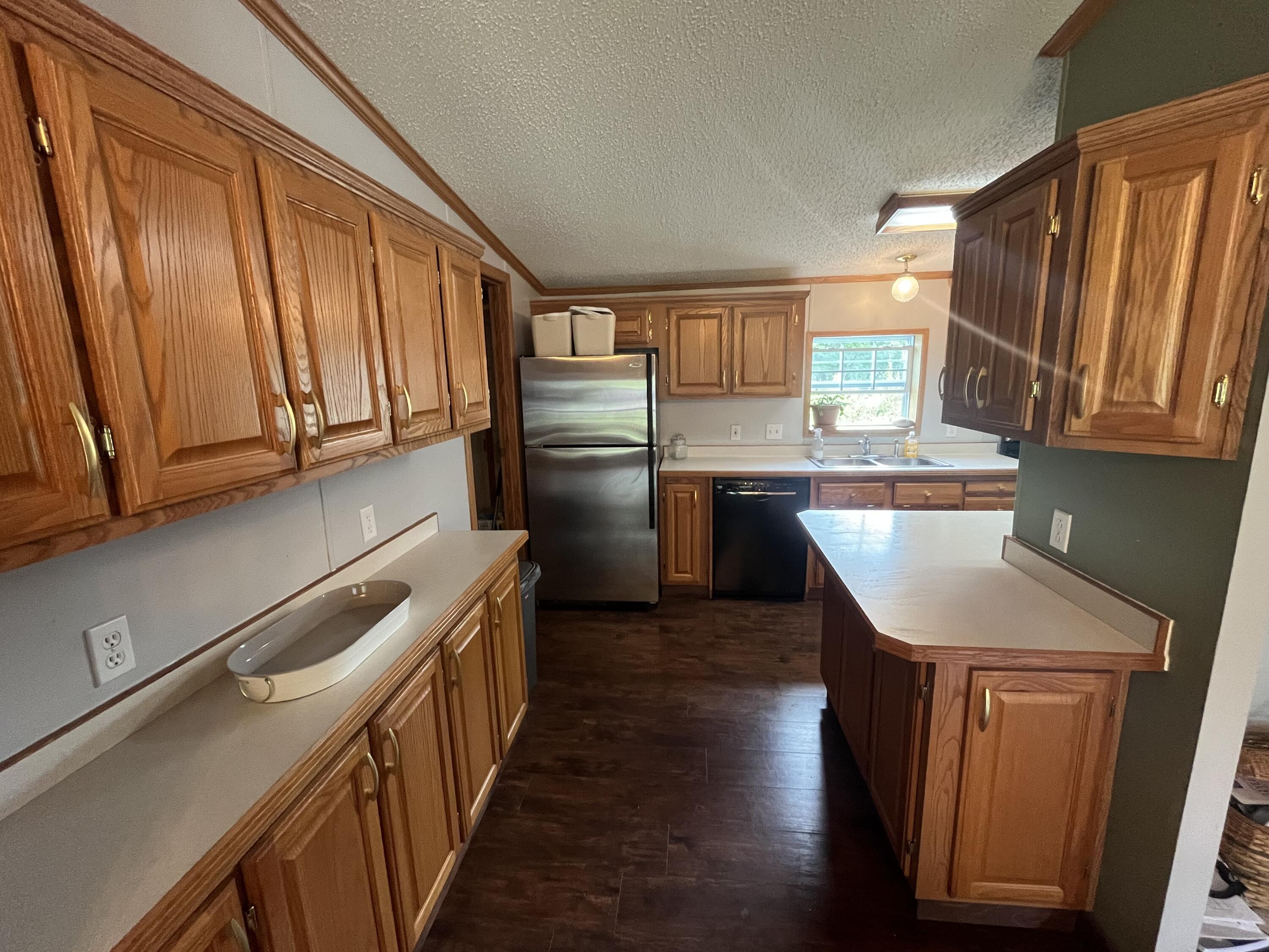 1172 N Greenville Road Property Photo 8