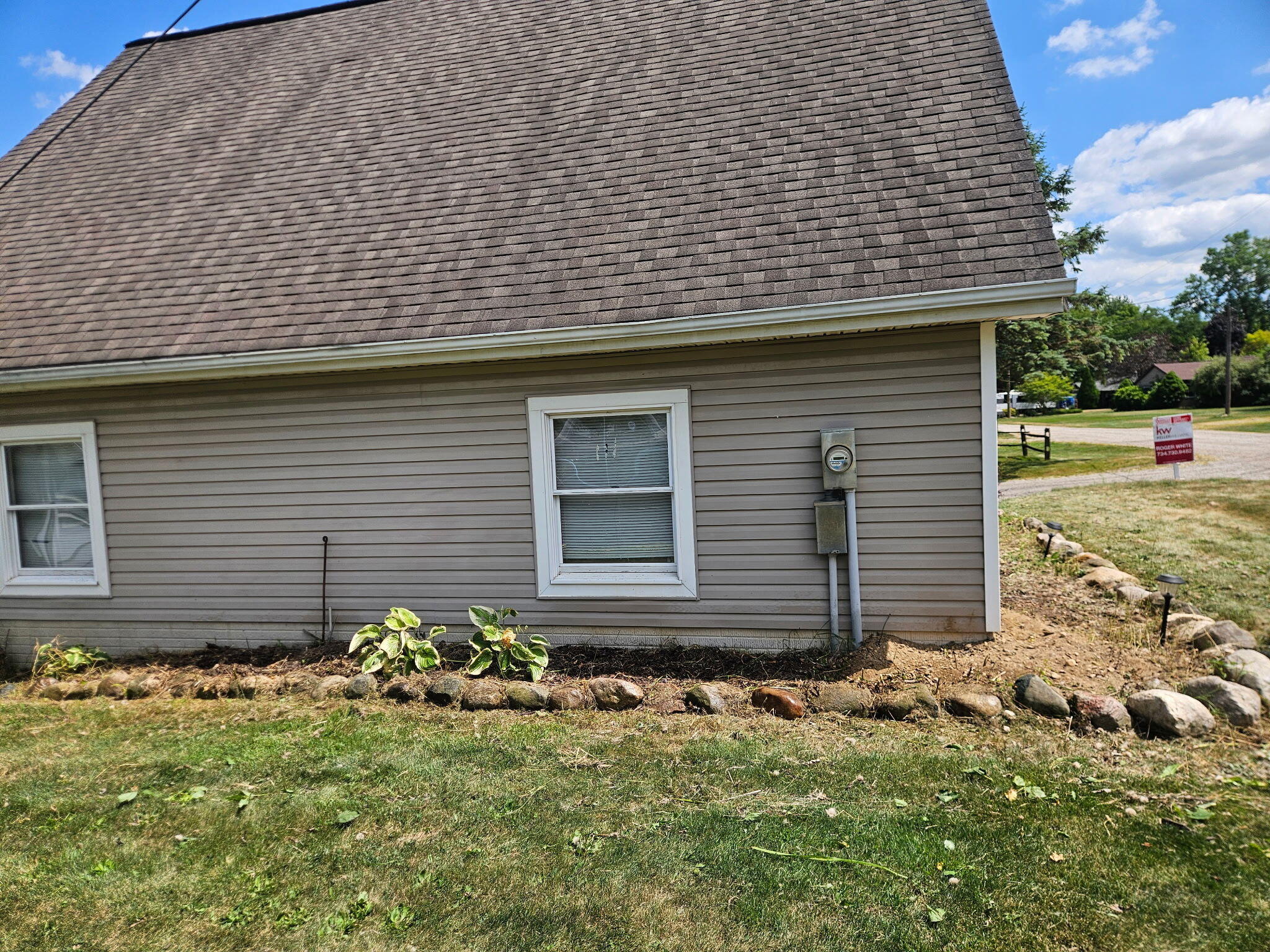 12004 Elmdale Drive Property Photo 4