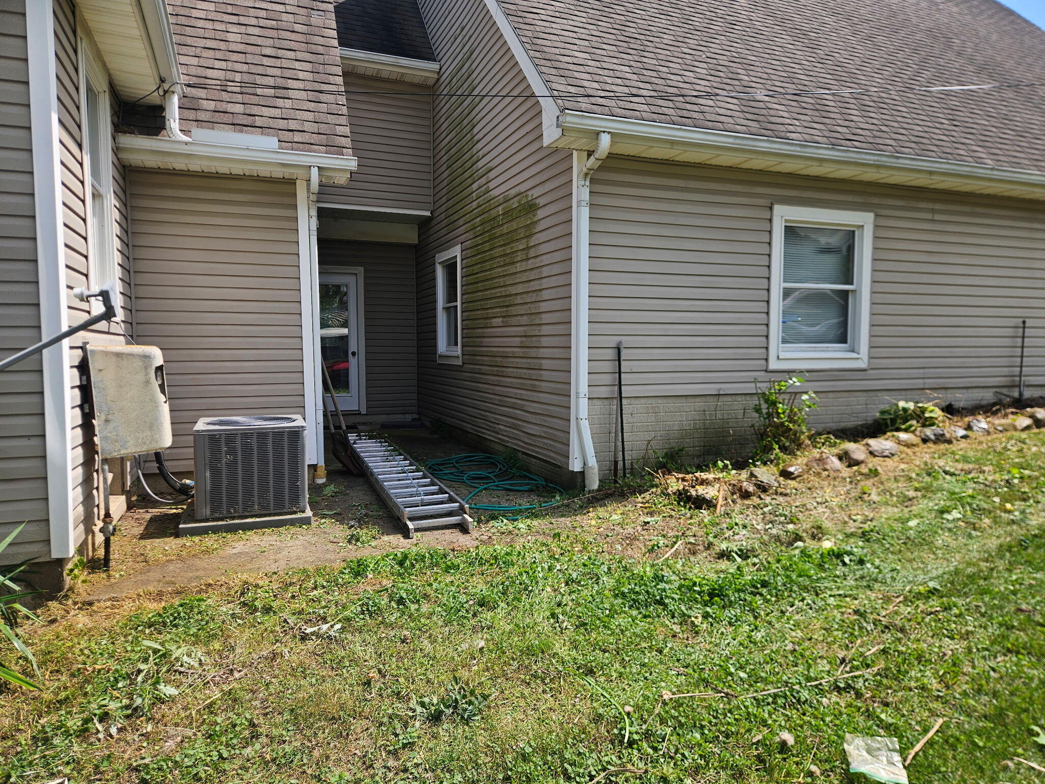 12004 Elmdale Drive Property Photo 6