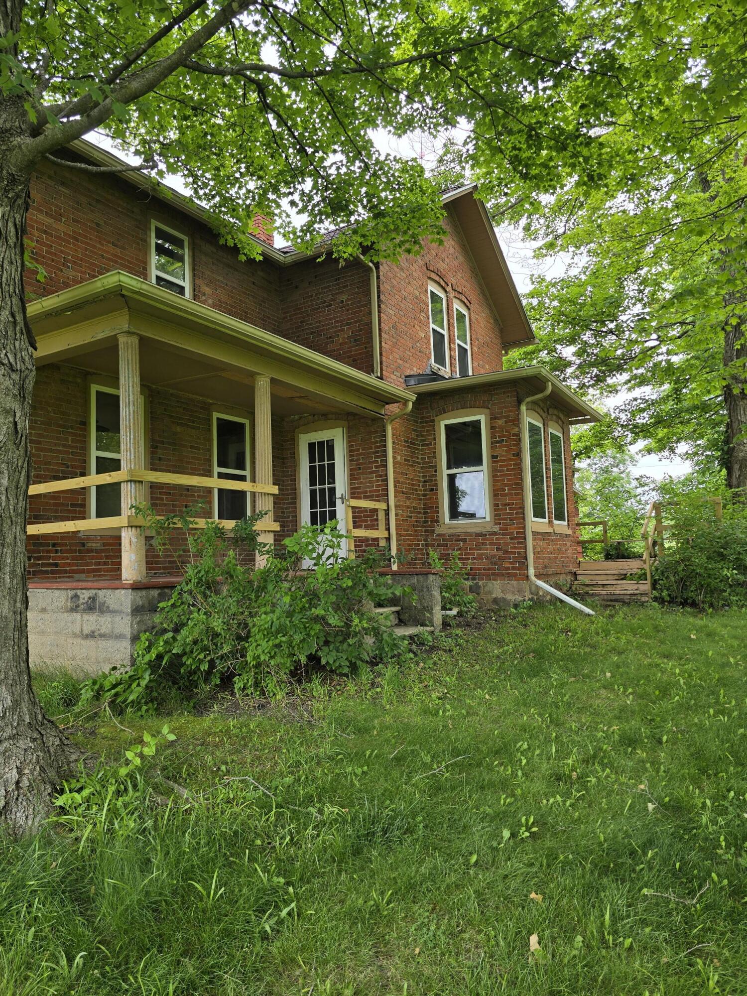 8733 S Cochran Avenue Property Photo 3