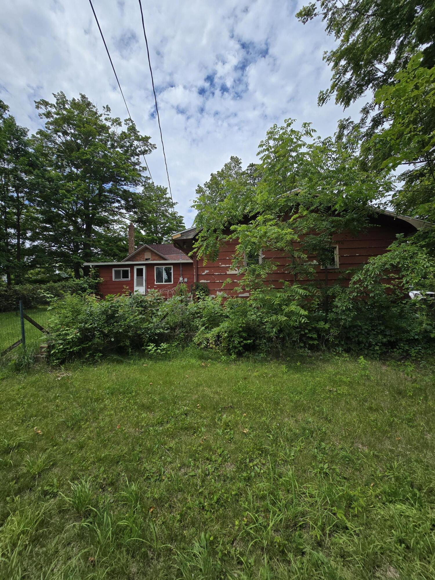 8733 S Cochran Avenue Property Photo 5