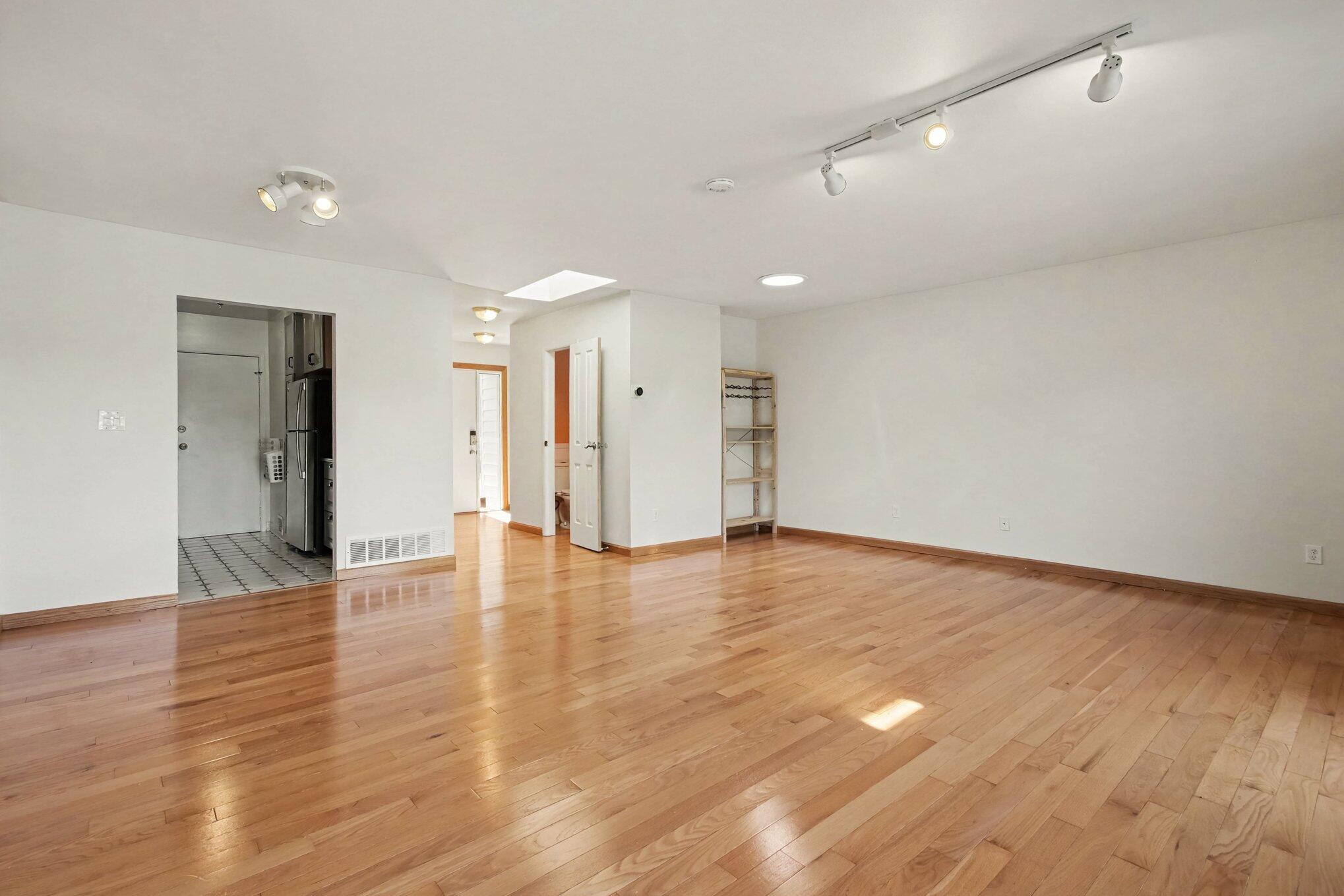 761 Skynob Drive Property Photo 7
