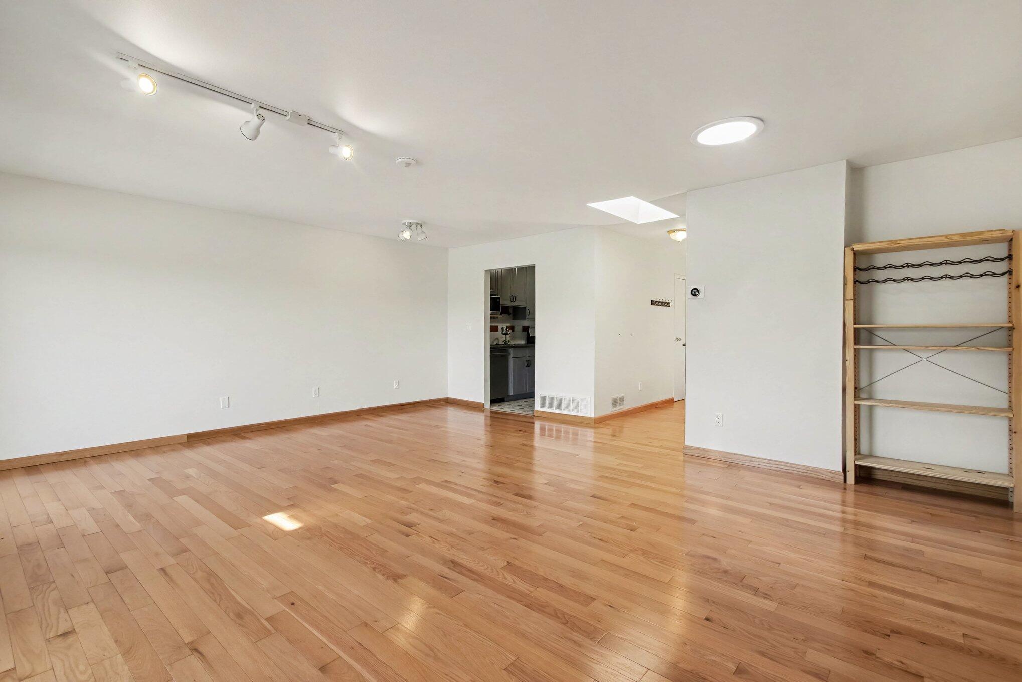 761 Skynob Drive Property Photo 8