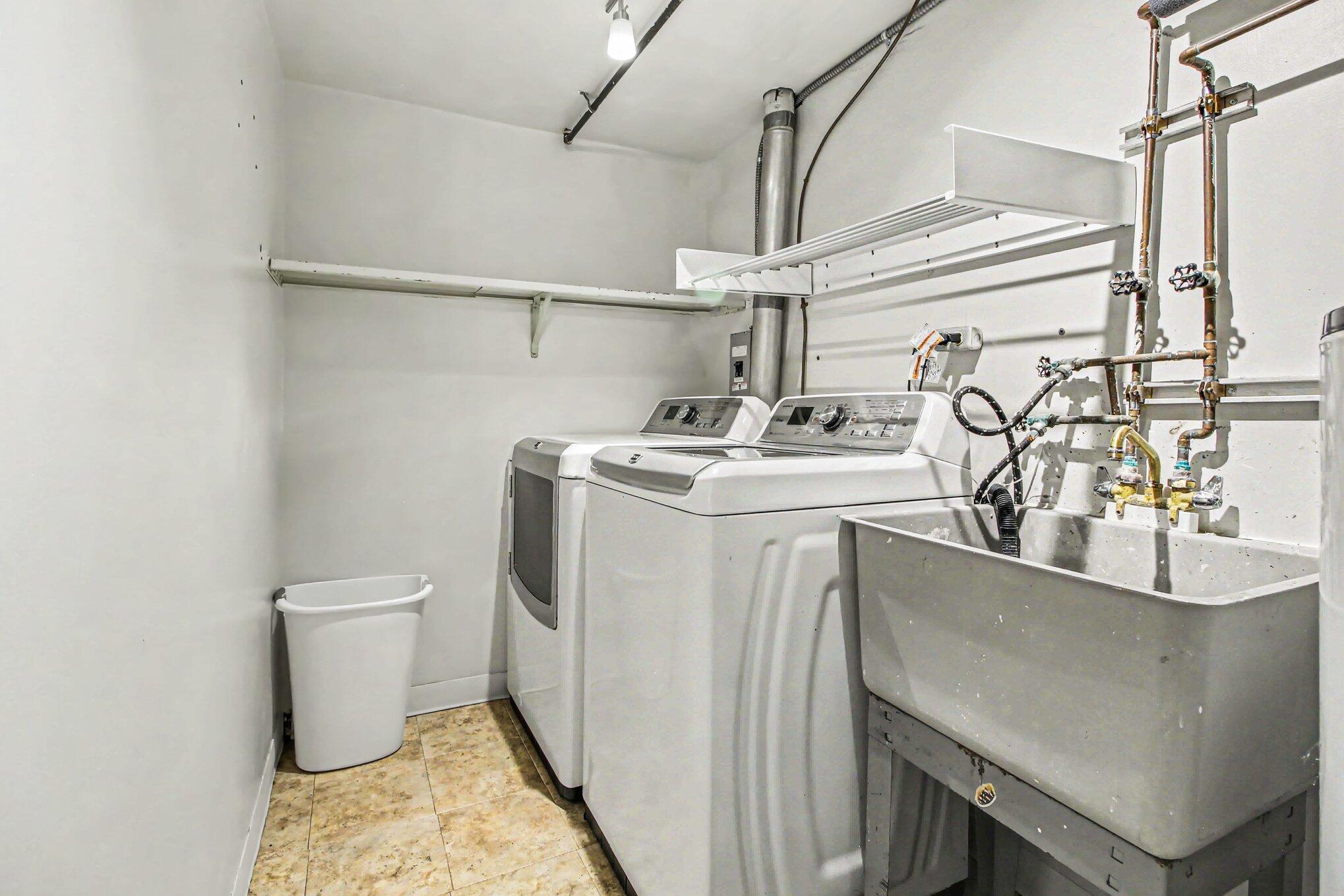 761 Skynob Drive Property Photo 22