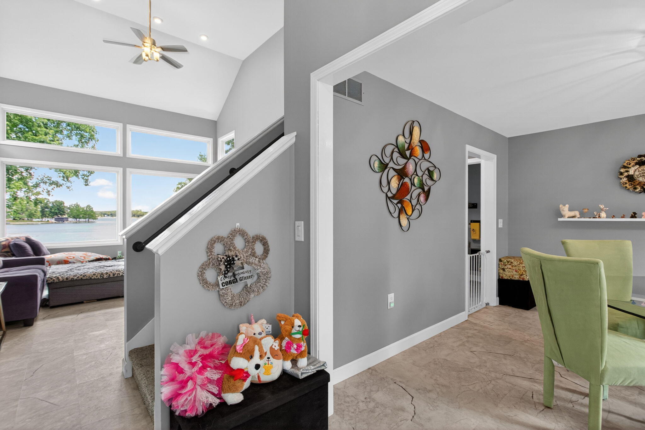 7448 Reed Road Property Photo 10
