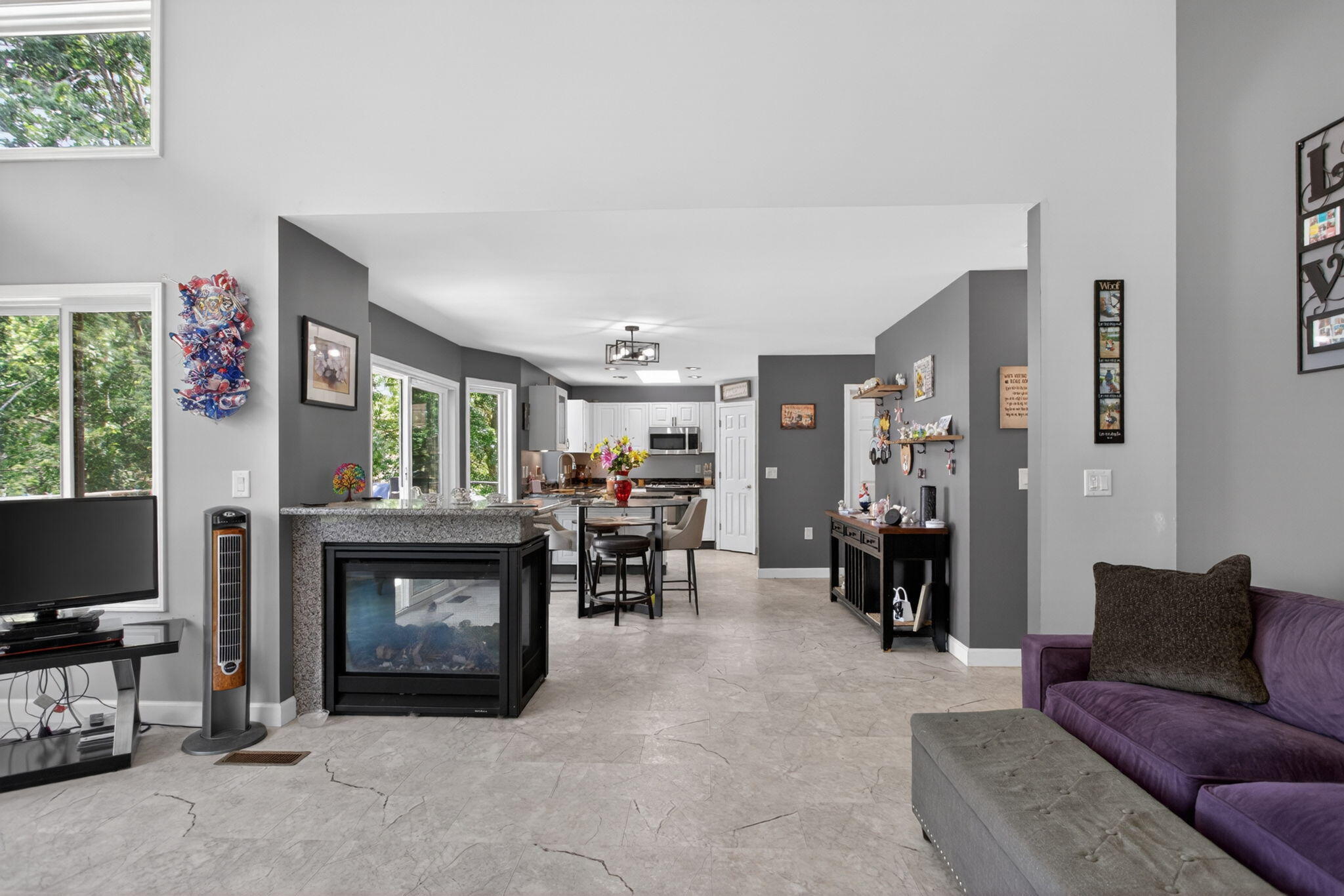 7448 Reed Road Property Photo 18