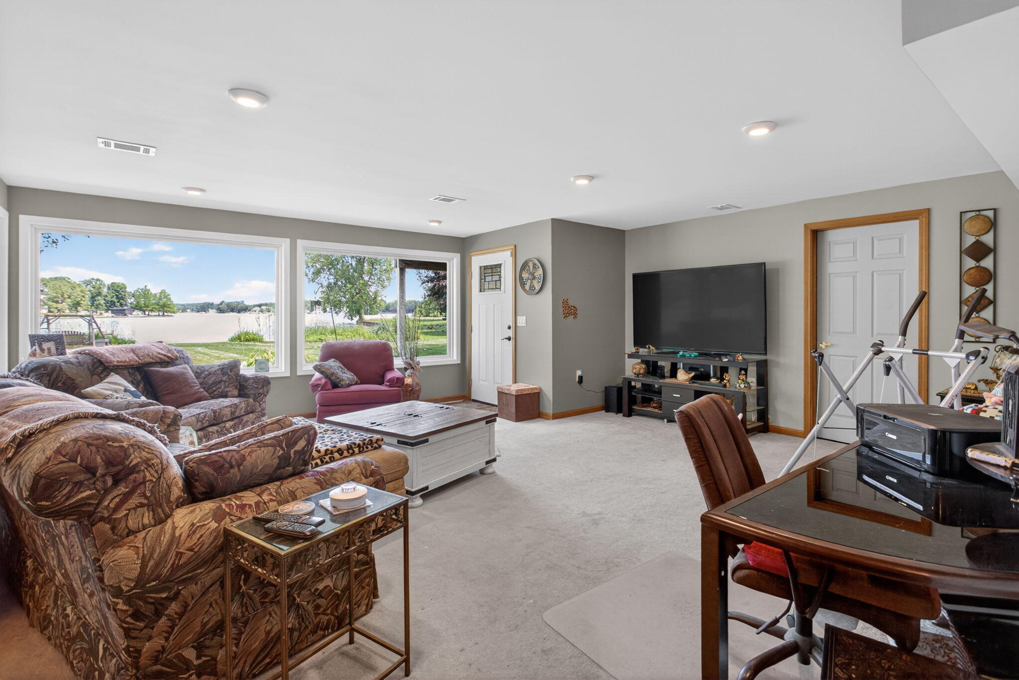 7448 Reed Road Property Photo 44