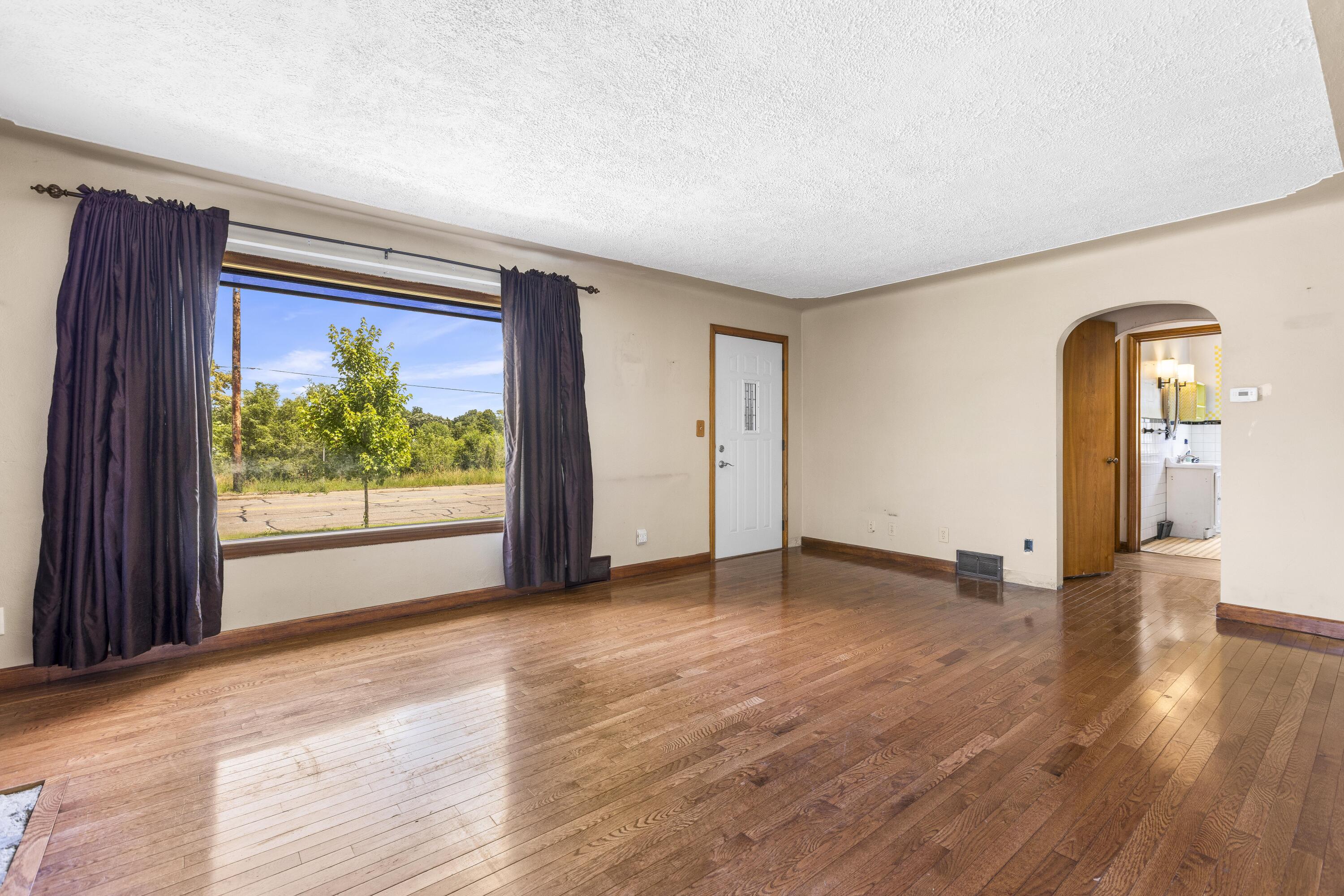55 N 20th Street Property Photo 3
