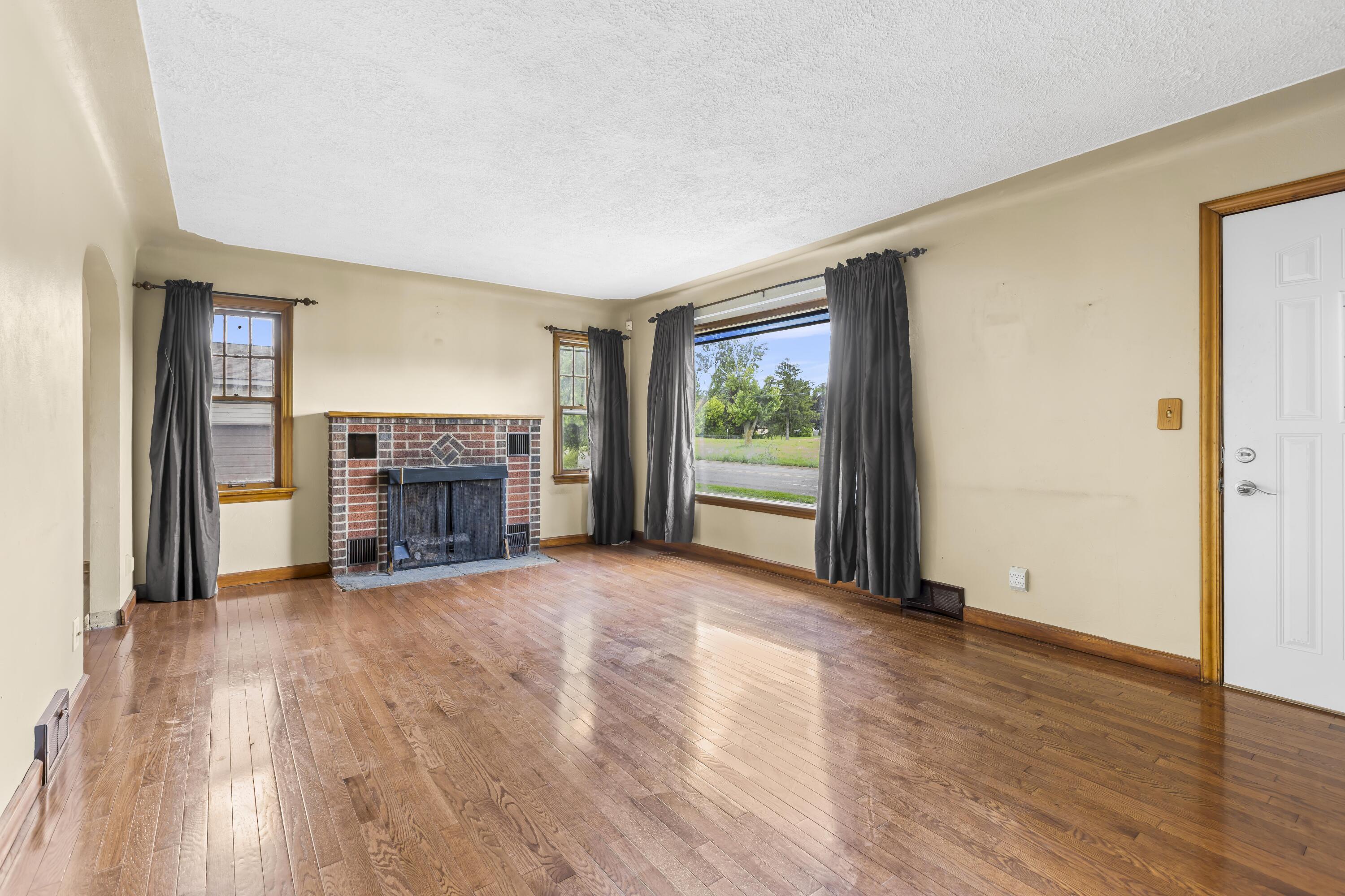 55 N 20th Street Property Photo 4