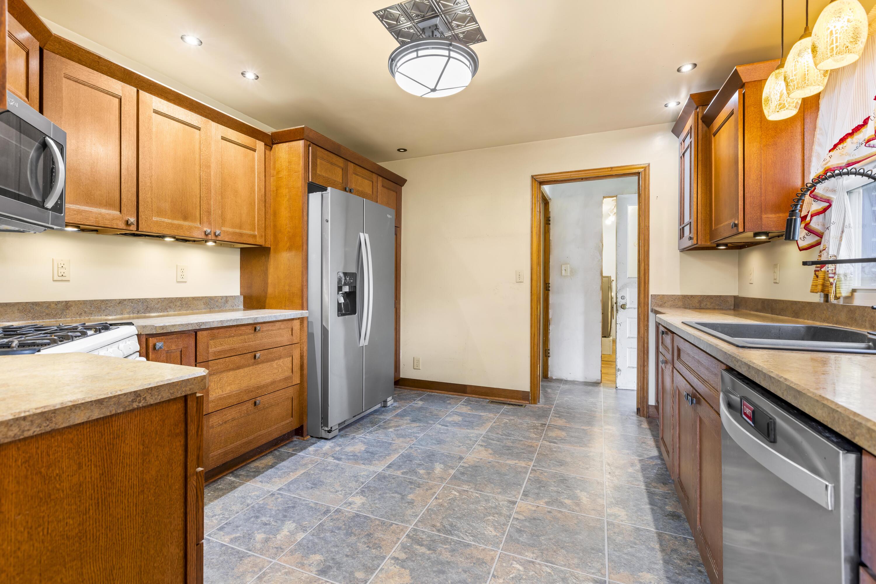 55 N 20th Street Property Photo 7