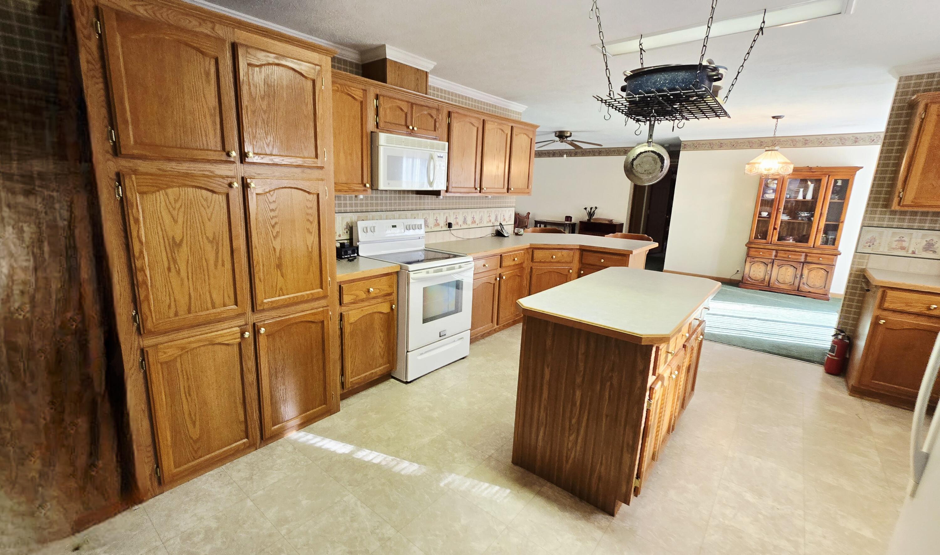 3417 M-67 Property Photo 2