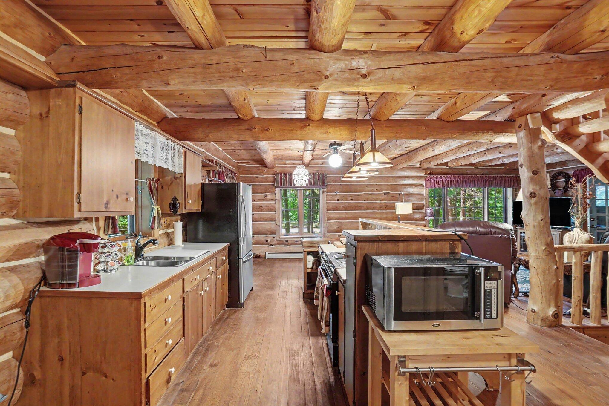 1091 N River Trail Property Photo 13
