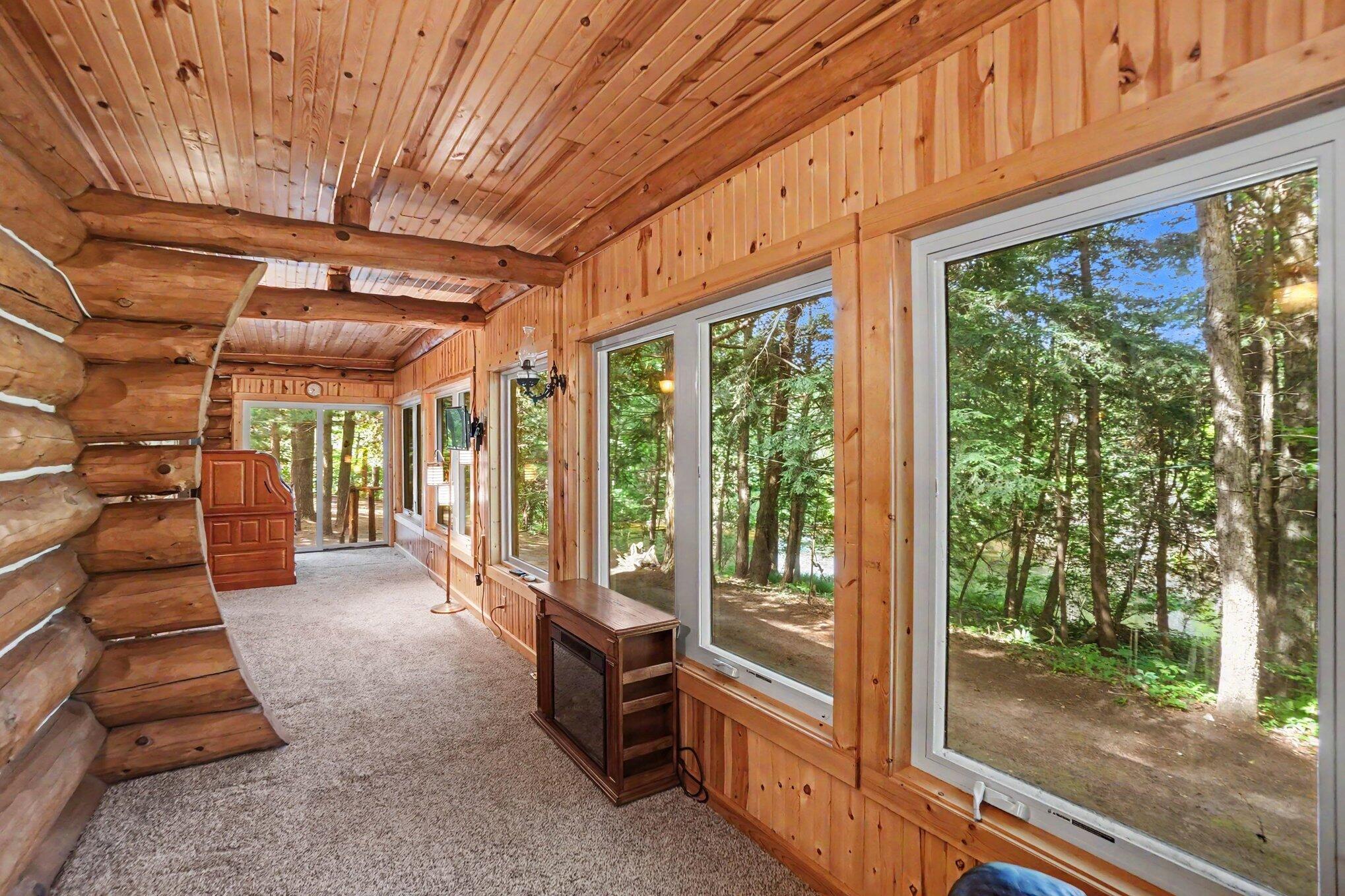 1091 N River Trail Property Photo 14
