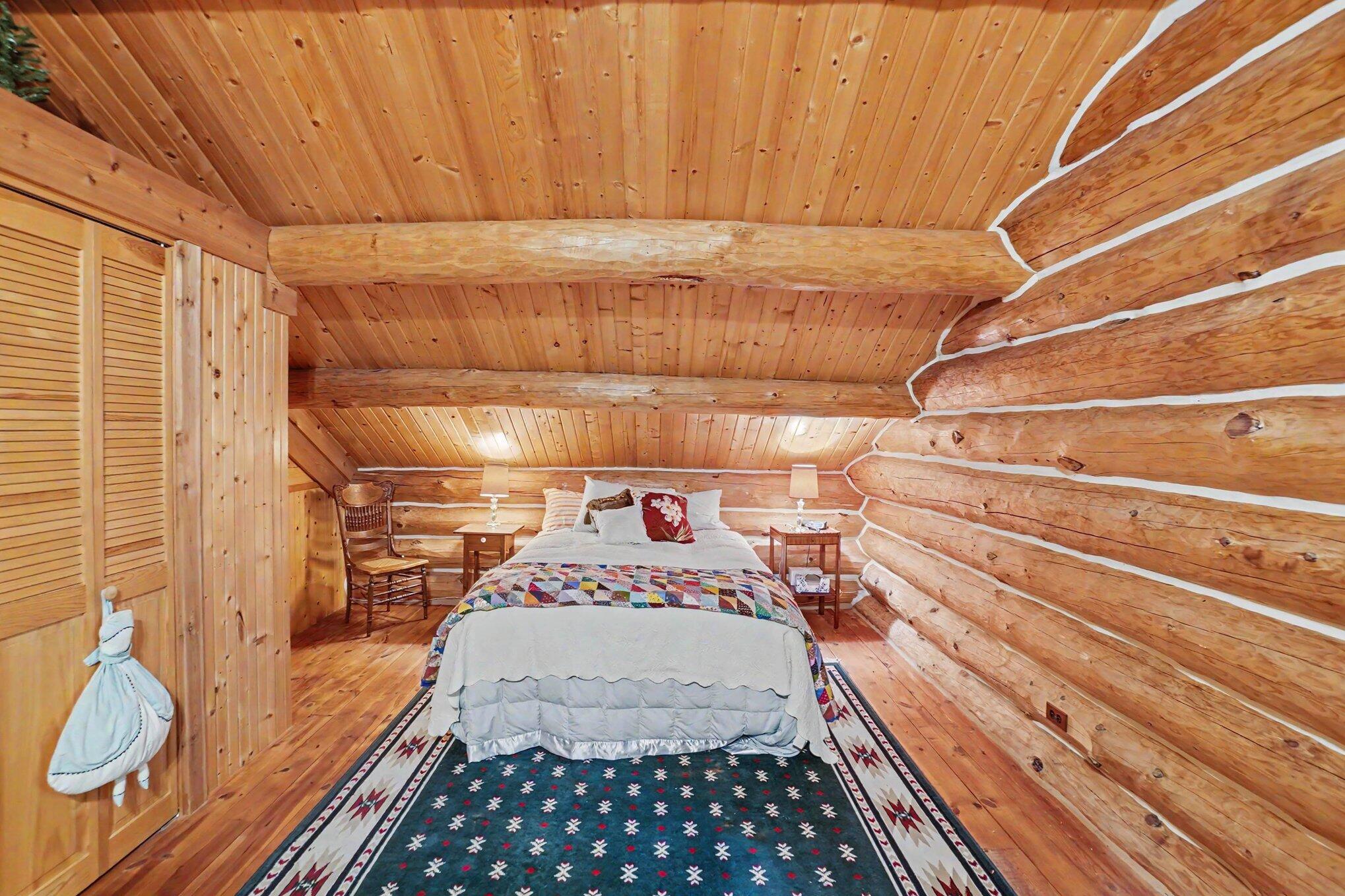 1091 N River Trail Property Photo 17