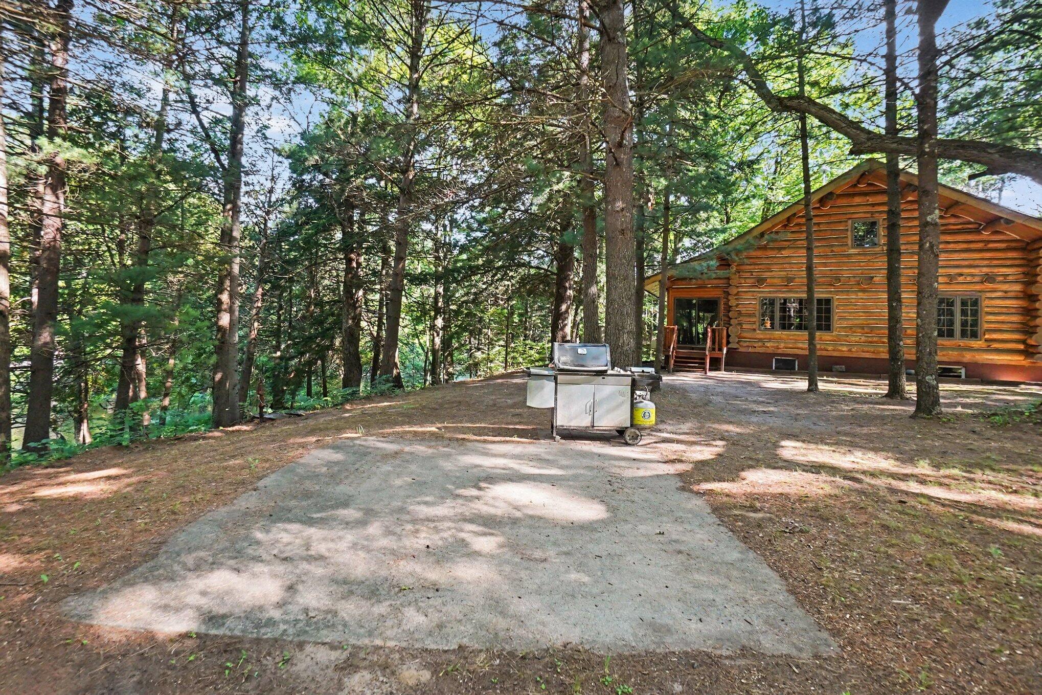 1091 N River Trail Property Photo 30