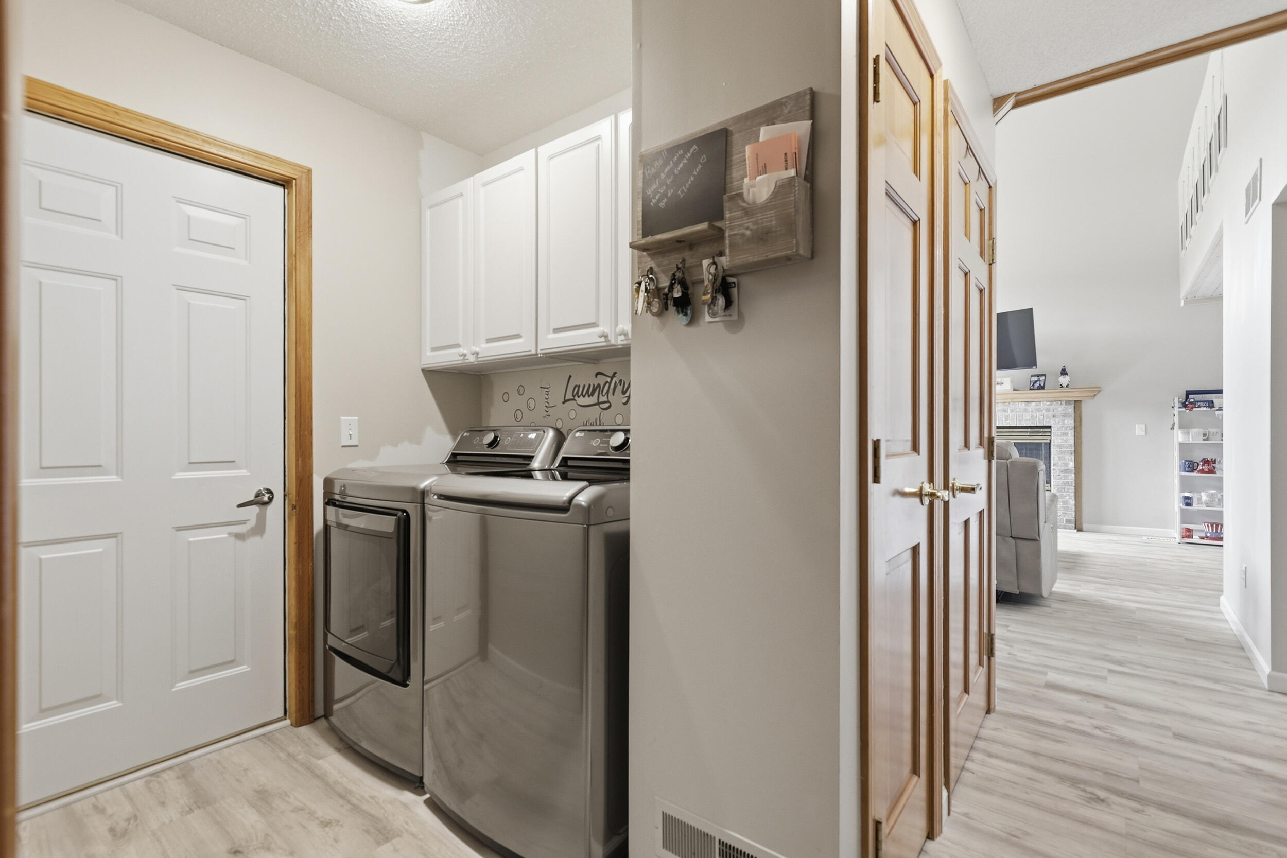 9551 Clubhouse Drive W Property Photo 18