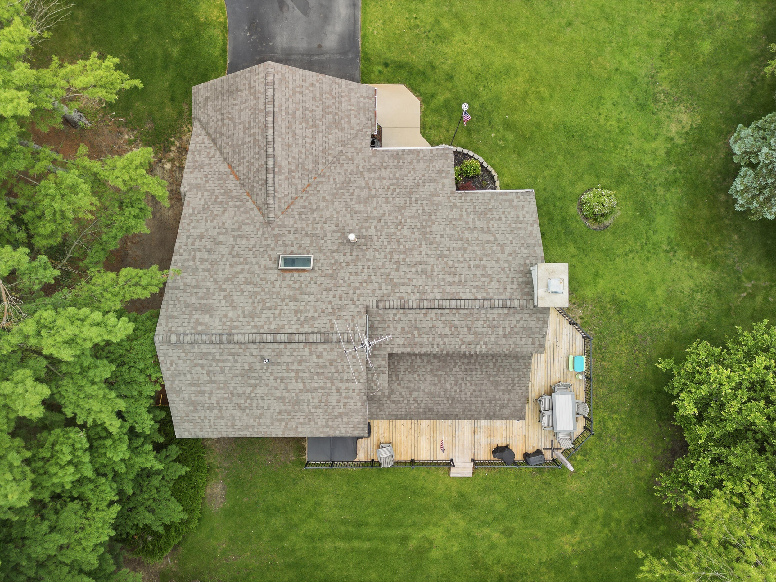 9551 Clubhouse Drive W Property Photo 34