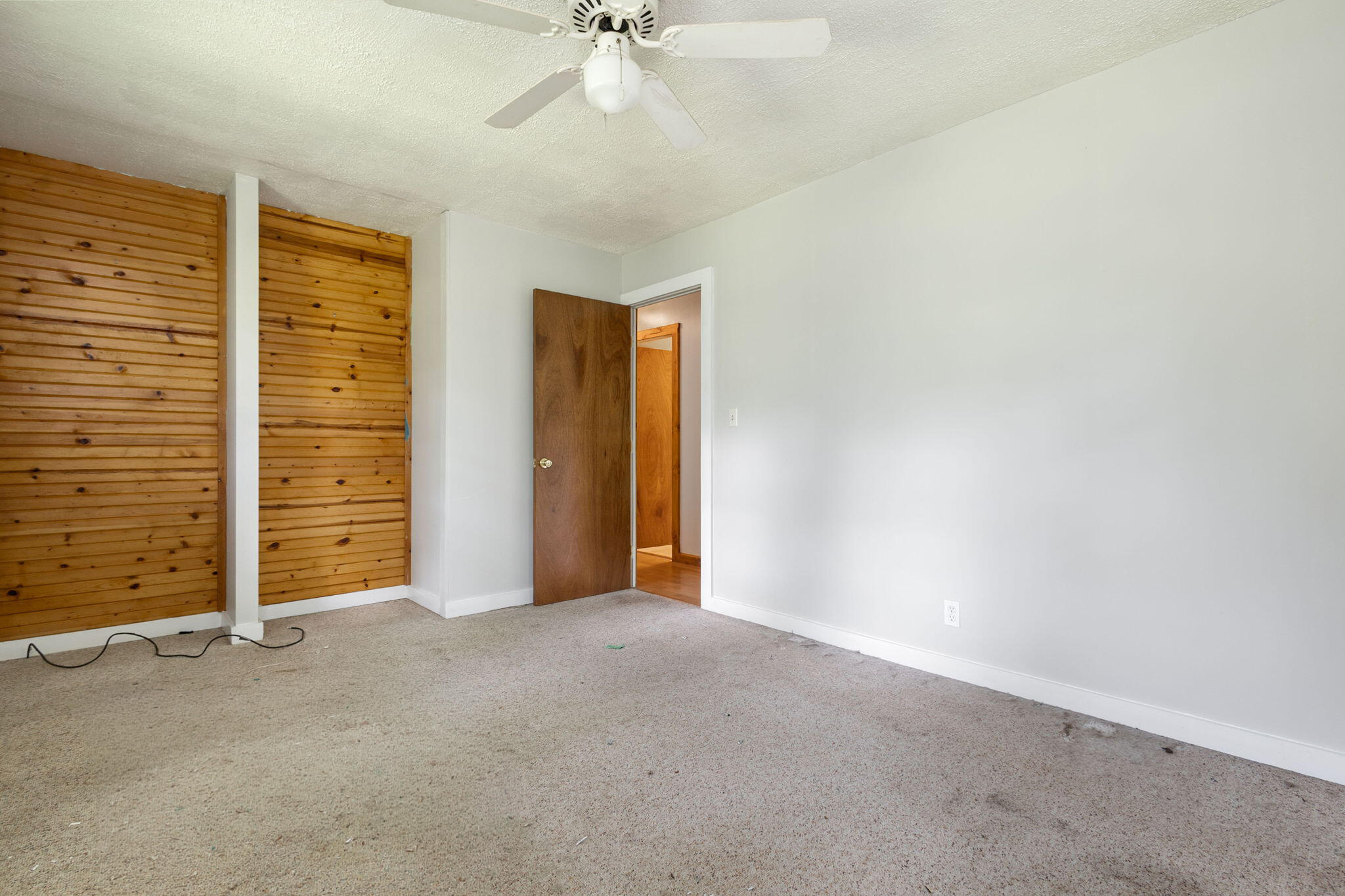 16053 Lakeside Road Property Photo 19