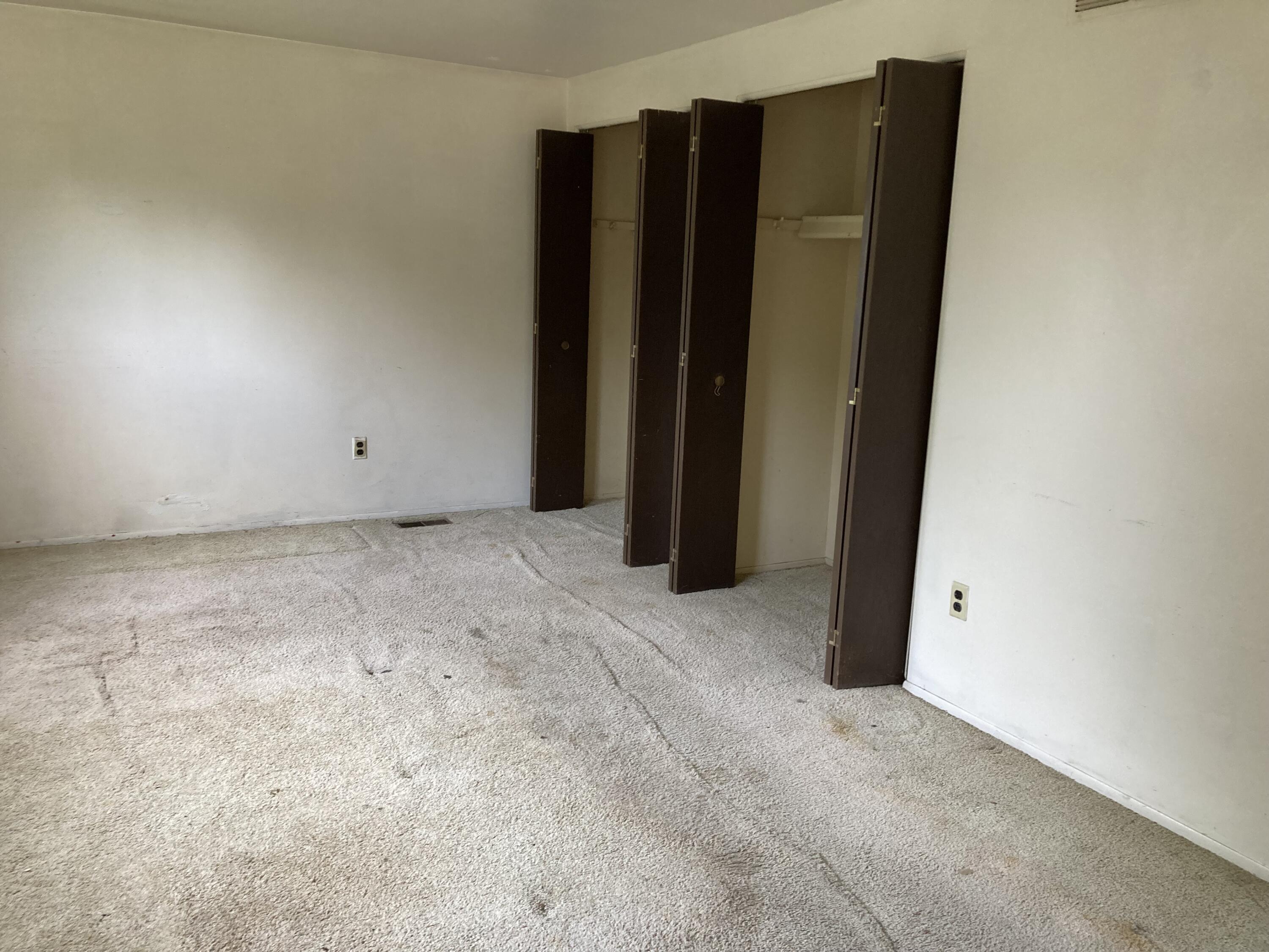 1685 Sheffield Drive Property Photo 10