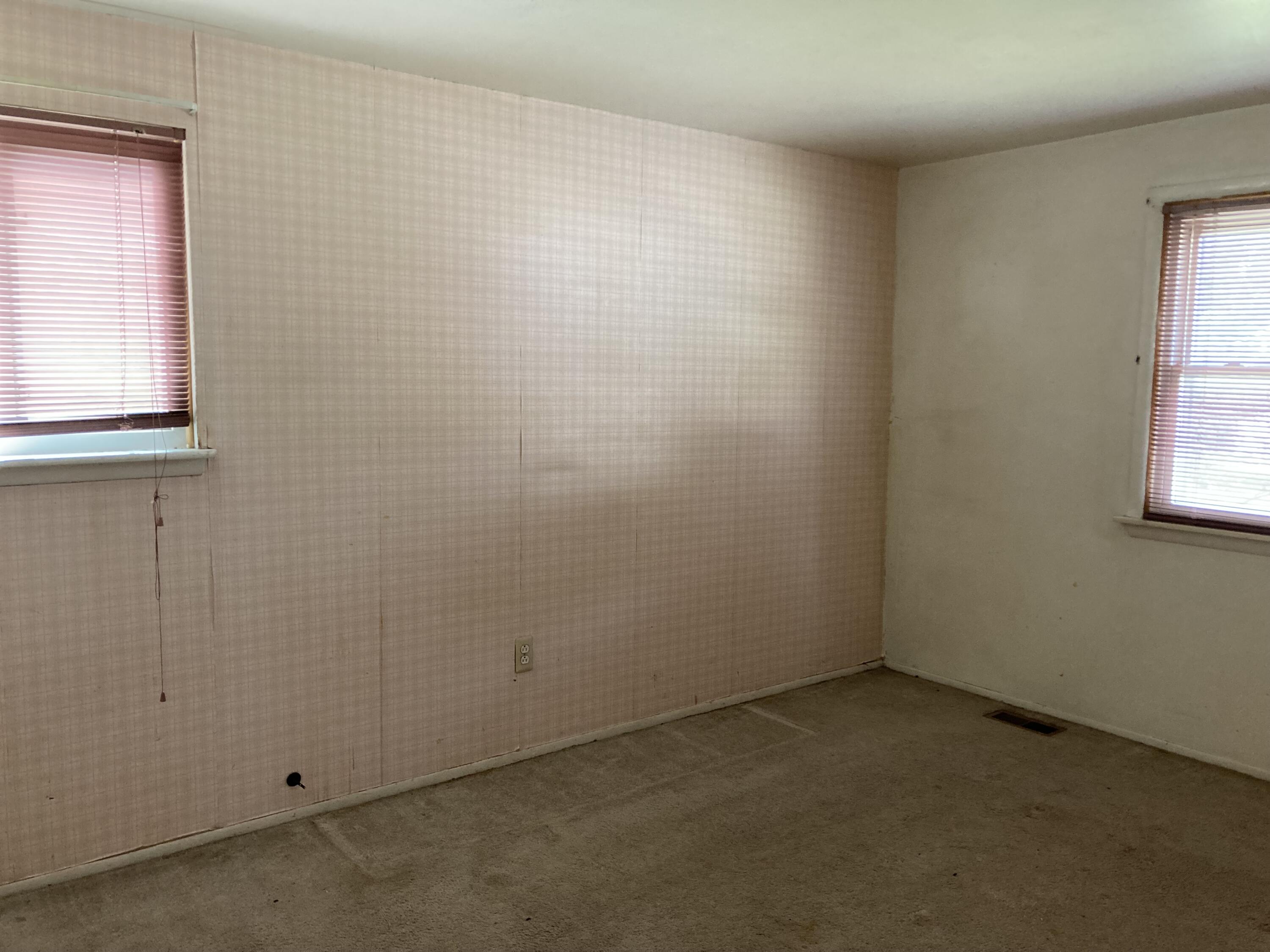 1685 Sheffield Drive Property Photo 12