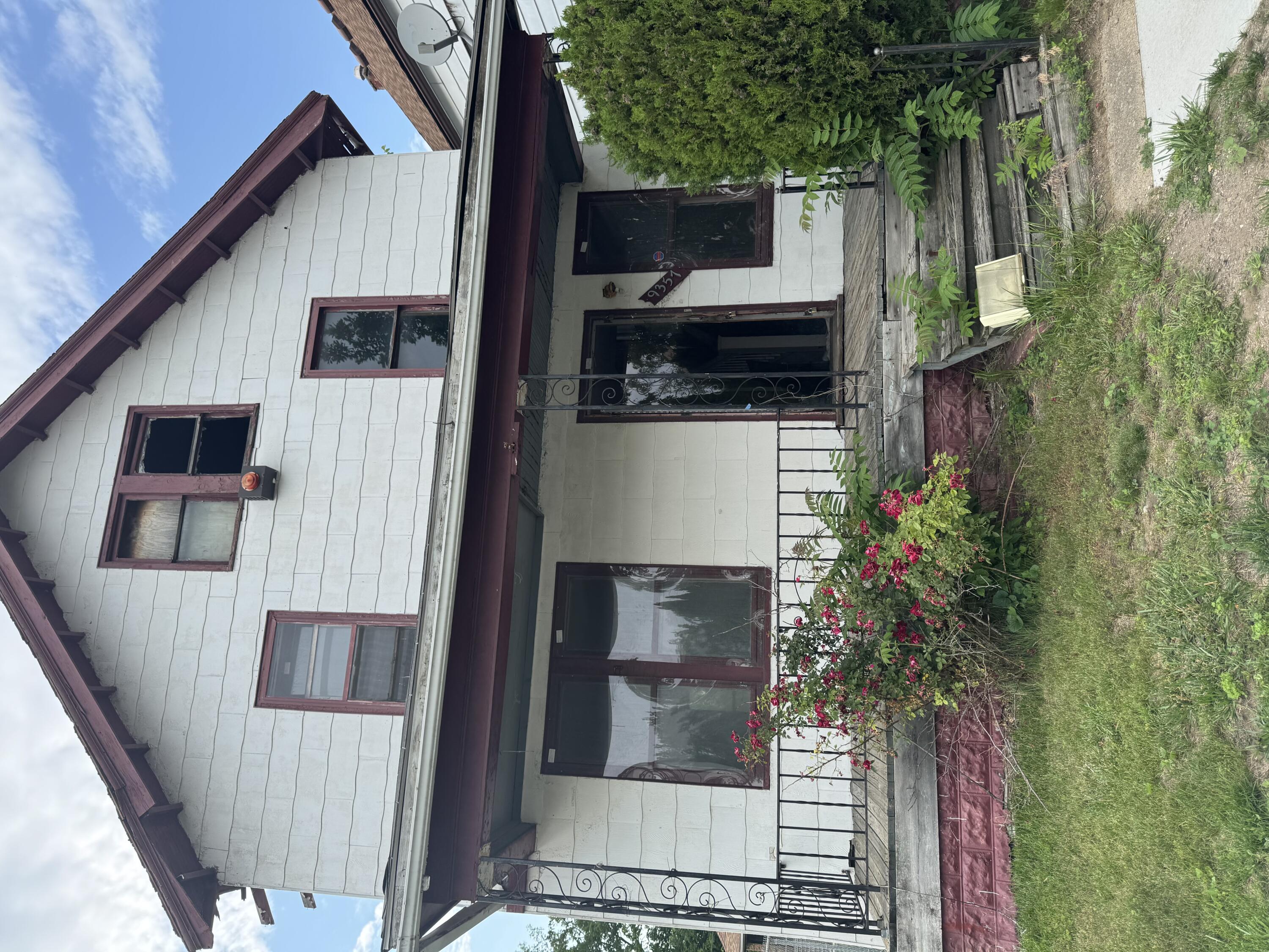 9357 Richter Street Property Photo 1