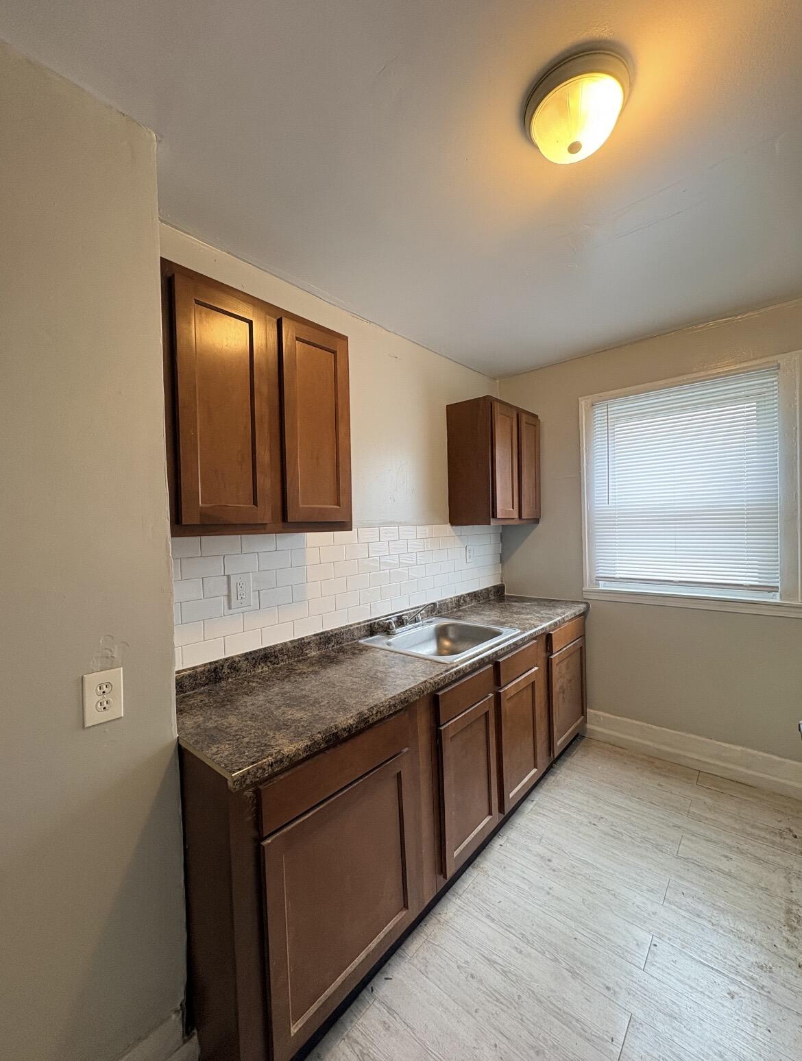 9342 Northlawn Street Property Photo 6