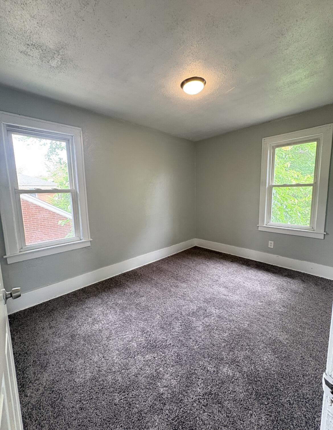 9342 Northlawn Street Property Photo 7