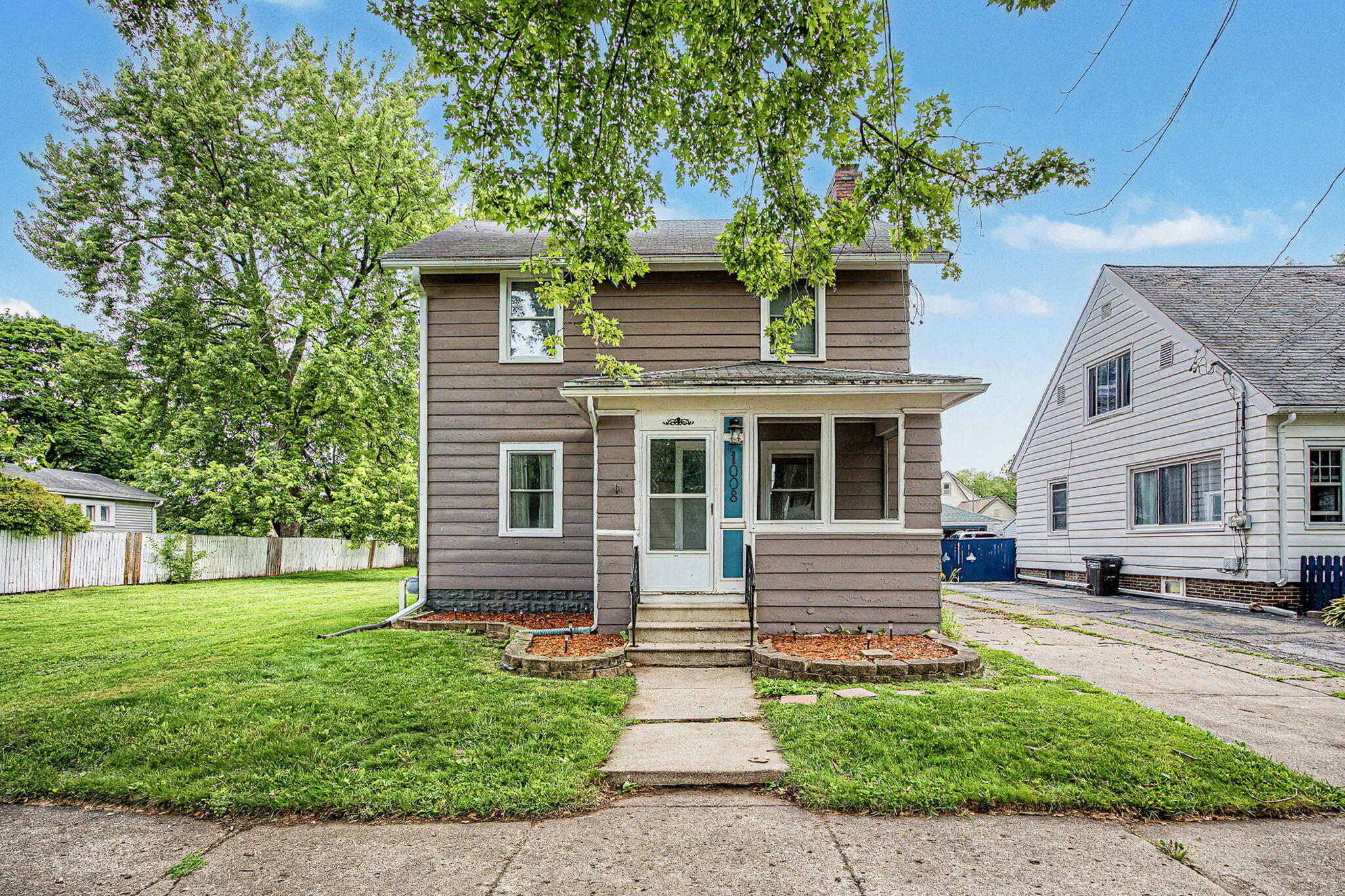 1008 Union Property Photo 1