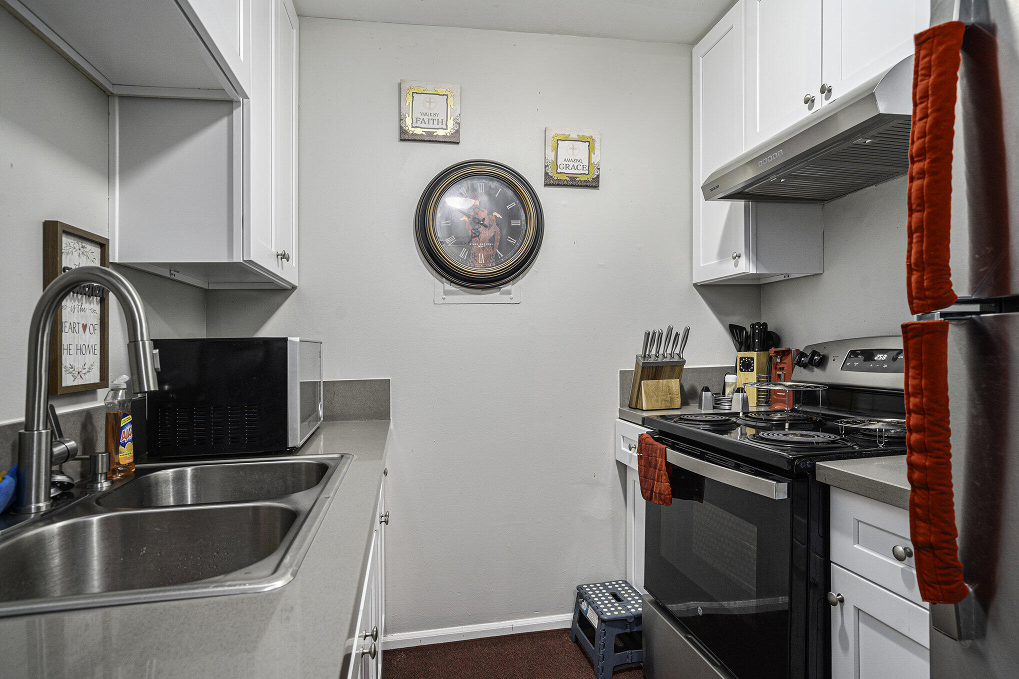 1710 E G Avenue Property Photo 20