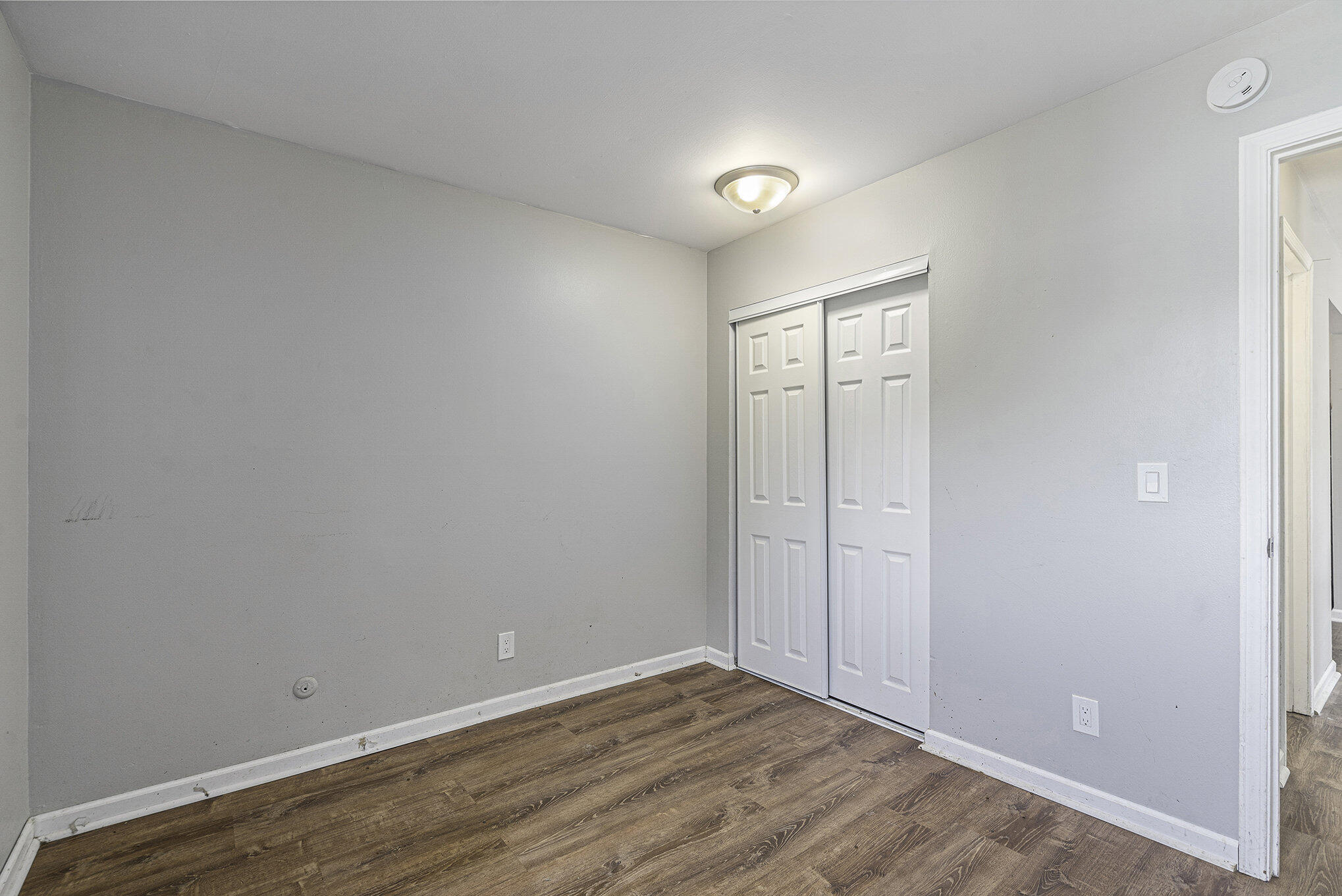 1710 E G Avenue Property Photo 32