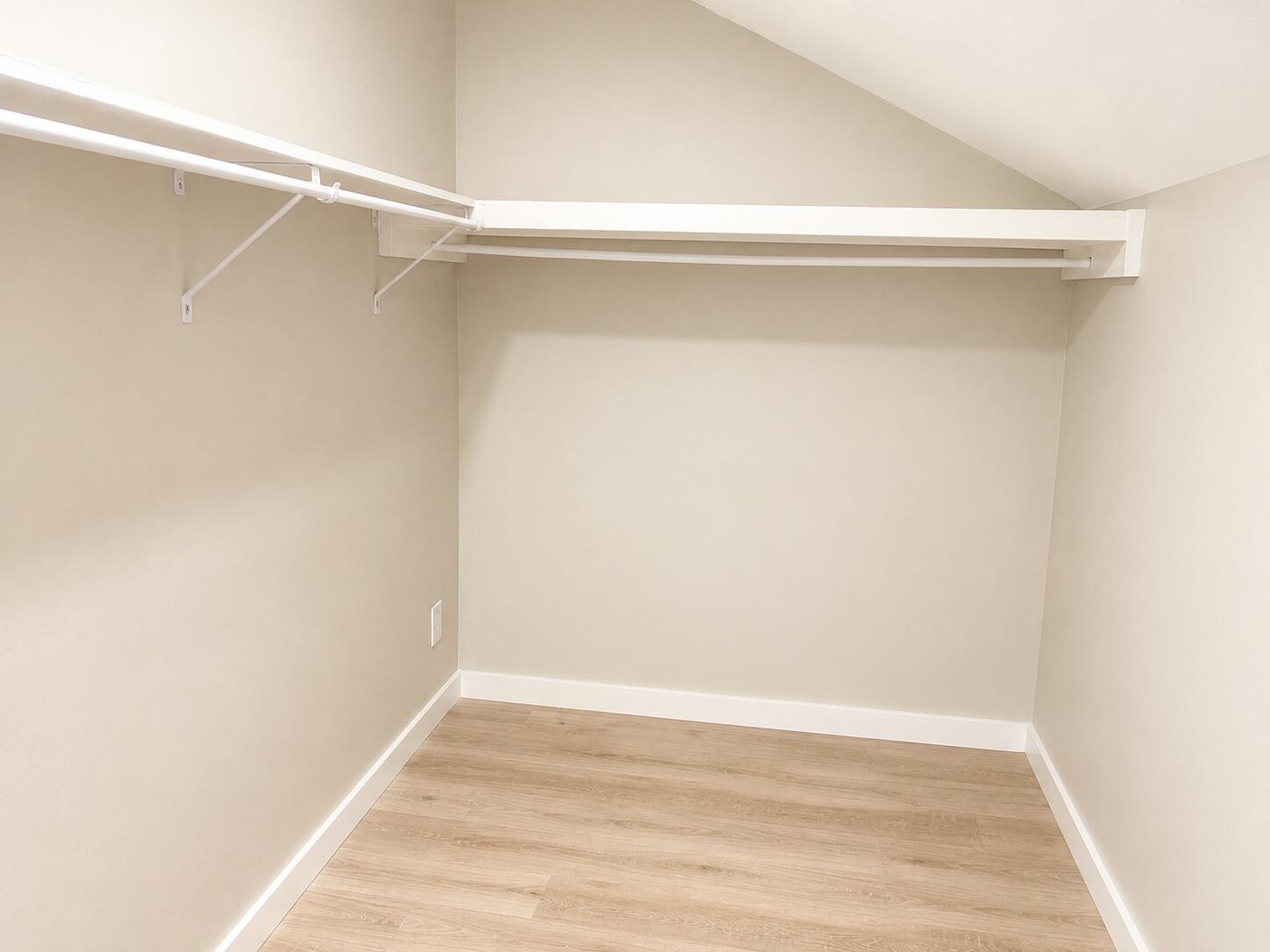 1027 Broadway Property Photo 10
