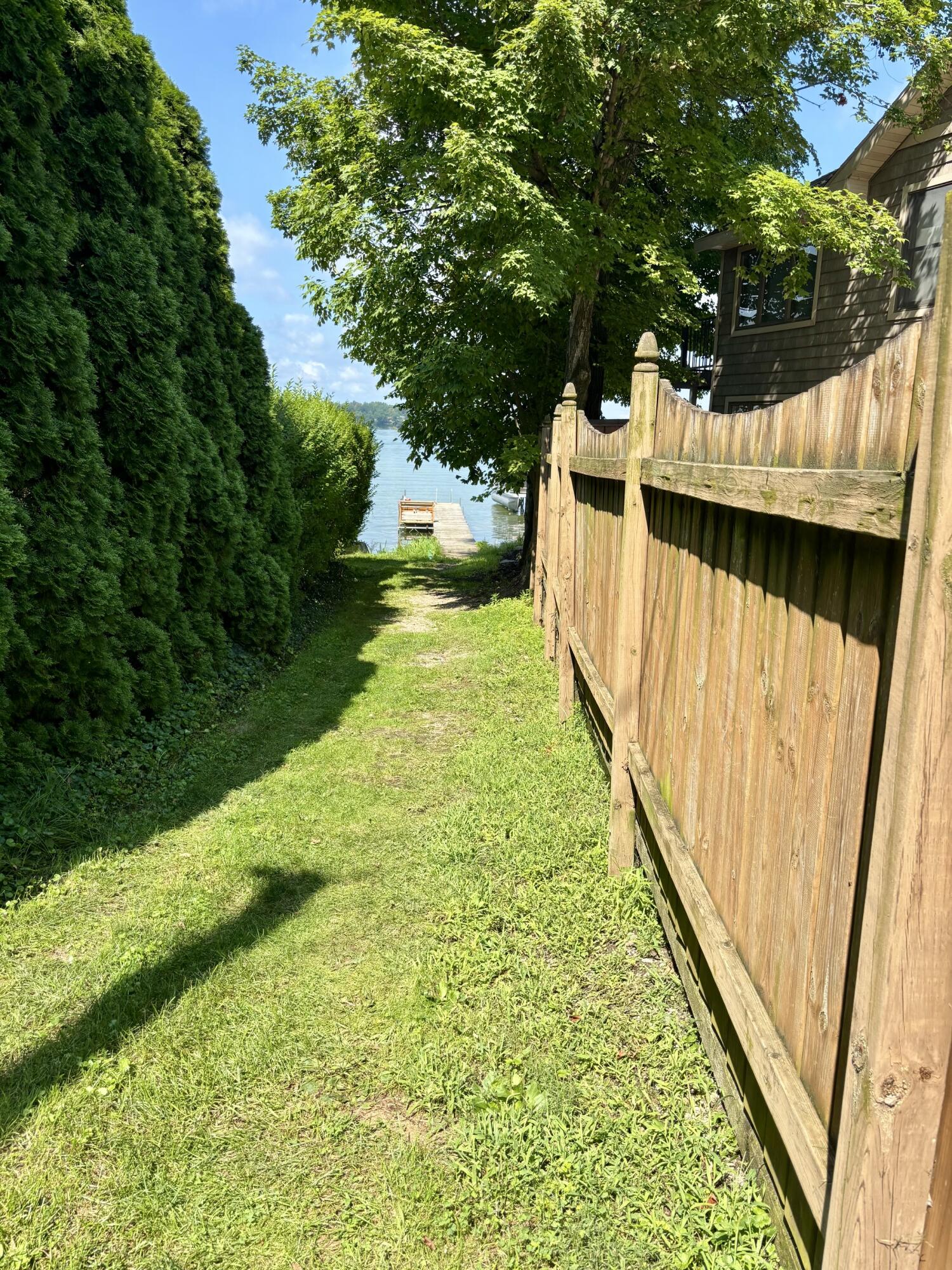 Spring Street Property Photo 5