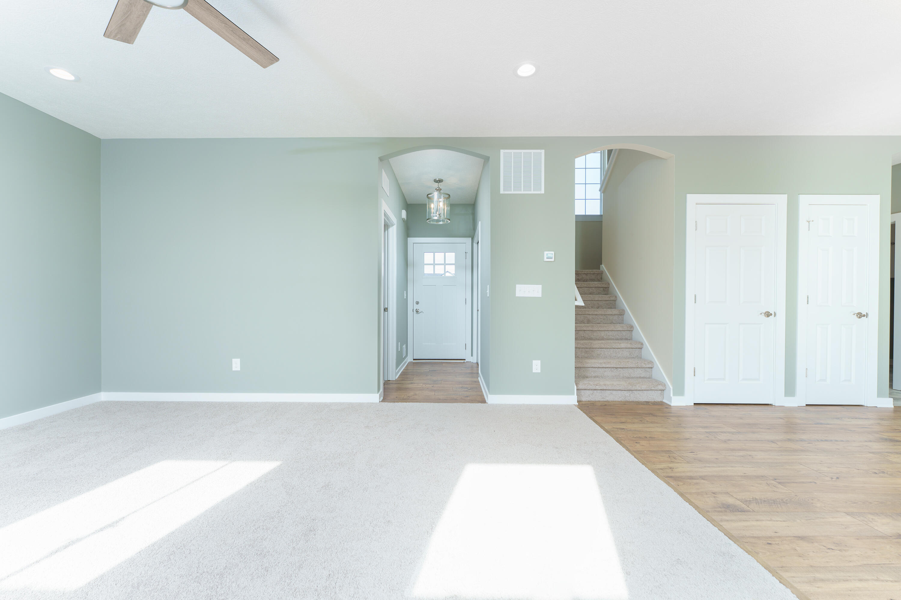 15277 Sherwood Lane Property Photo 2