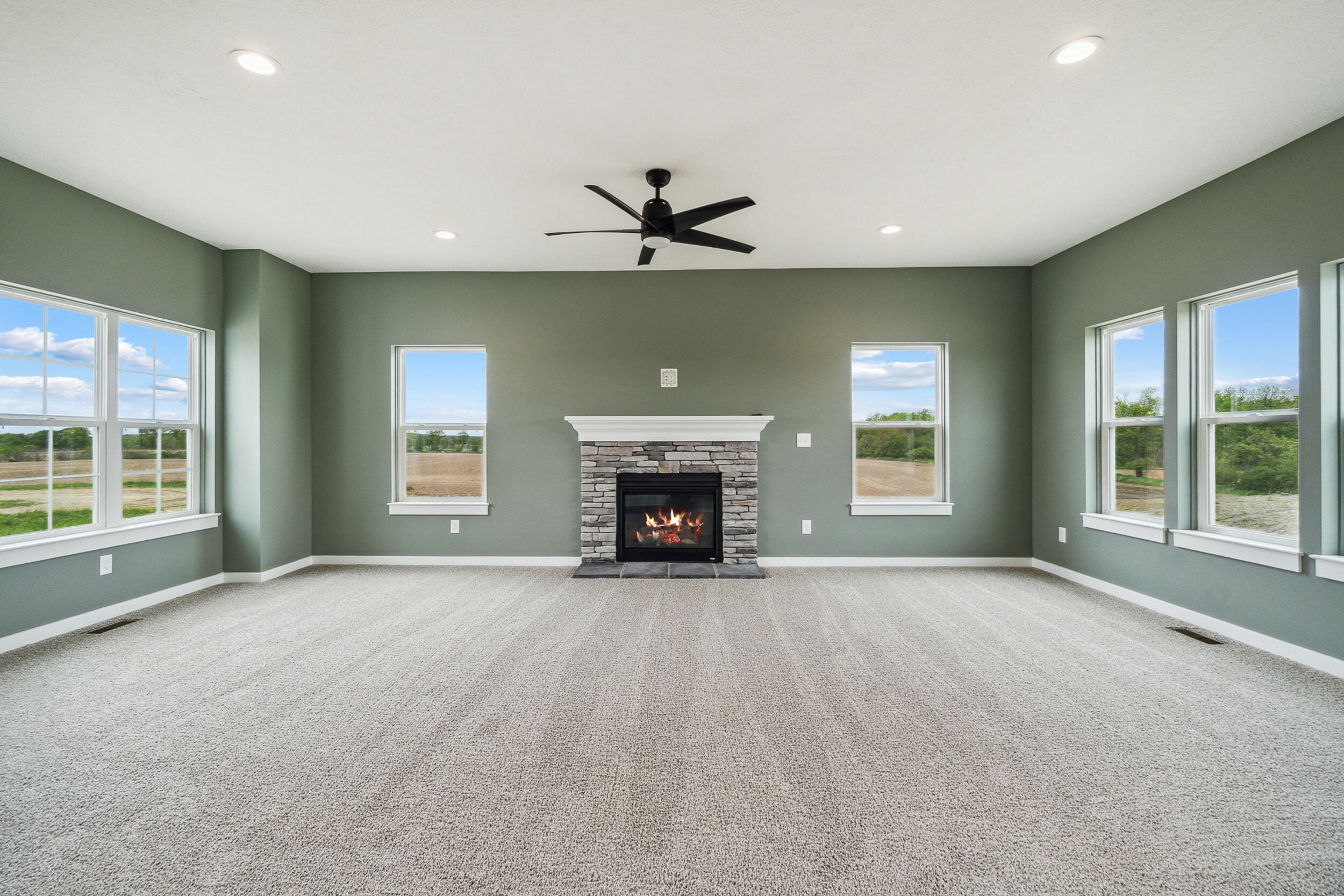 15312 Sherwood Lane Property Photo 4