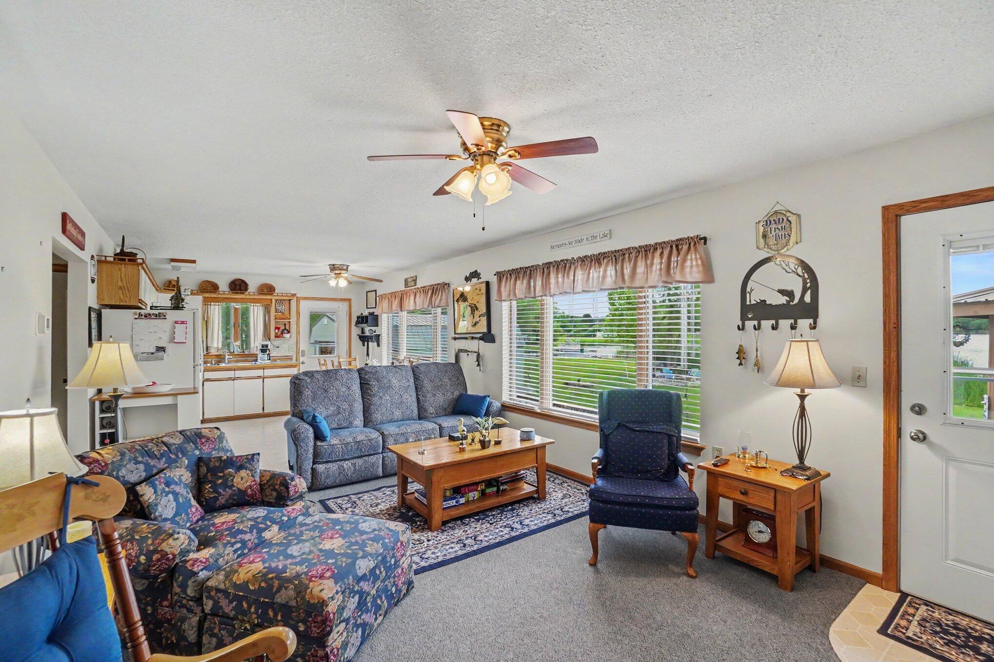 3452 W Lake Drive Property Photo 11