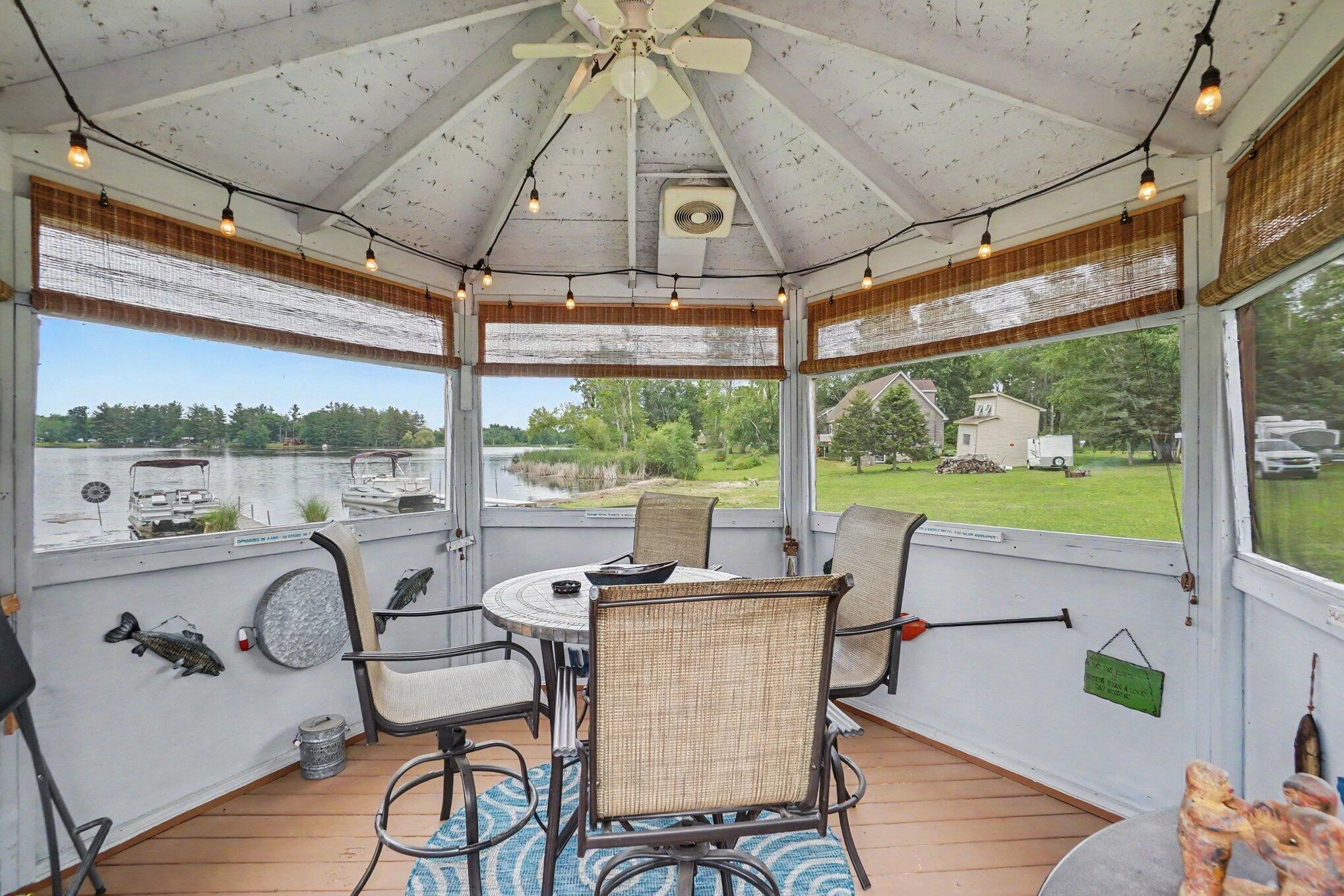 3452 W Lake Drive Property Photo 17