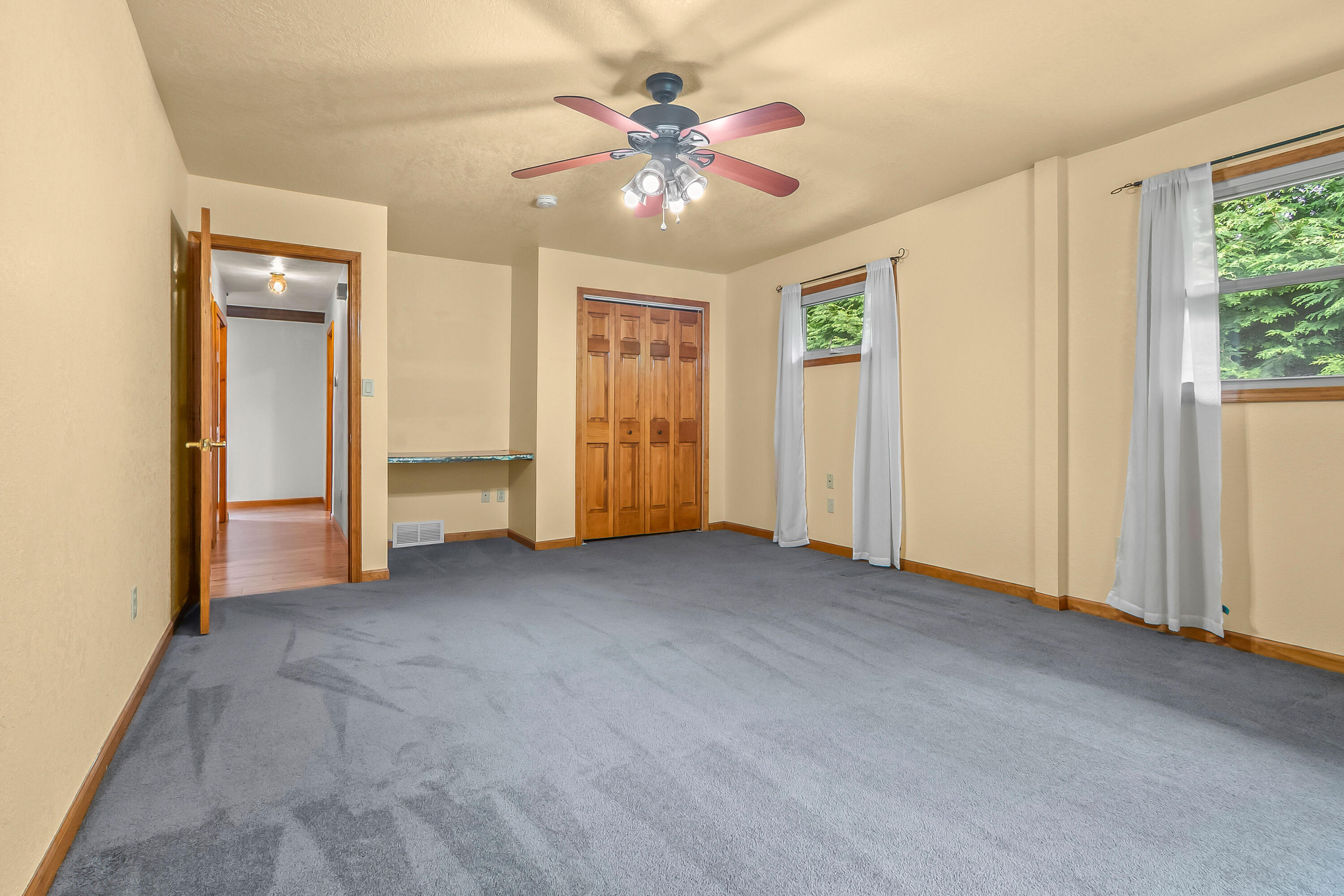 11971 Bradley Drive Property Photo 19