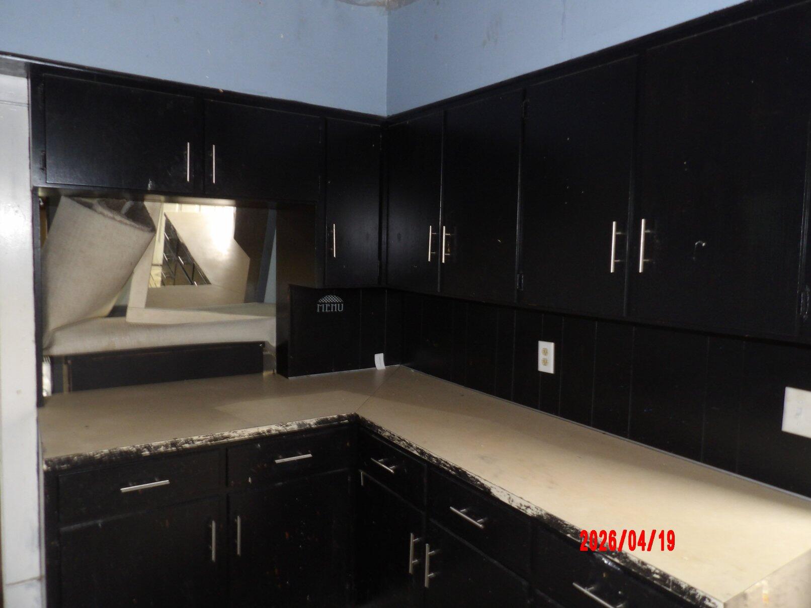 610 Pine Street Property Photo 3