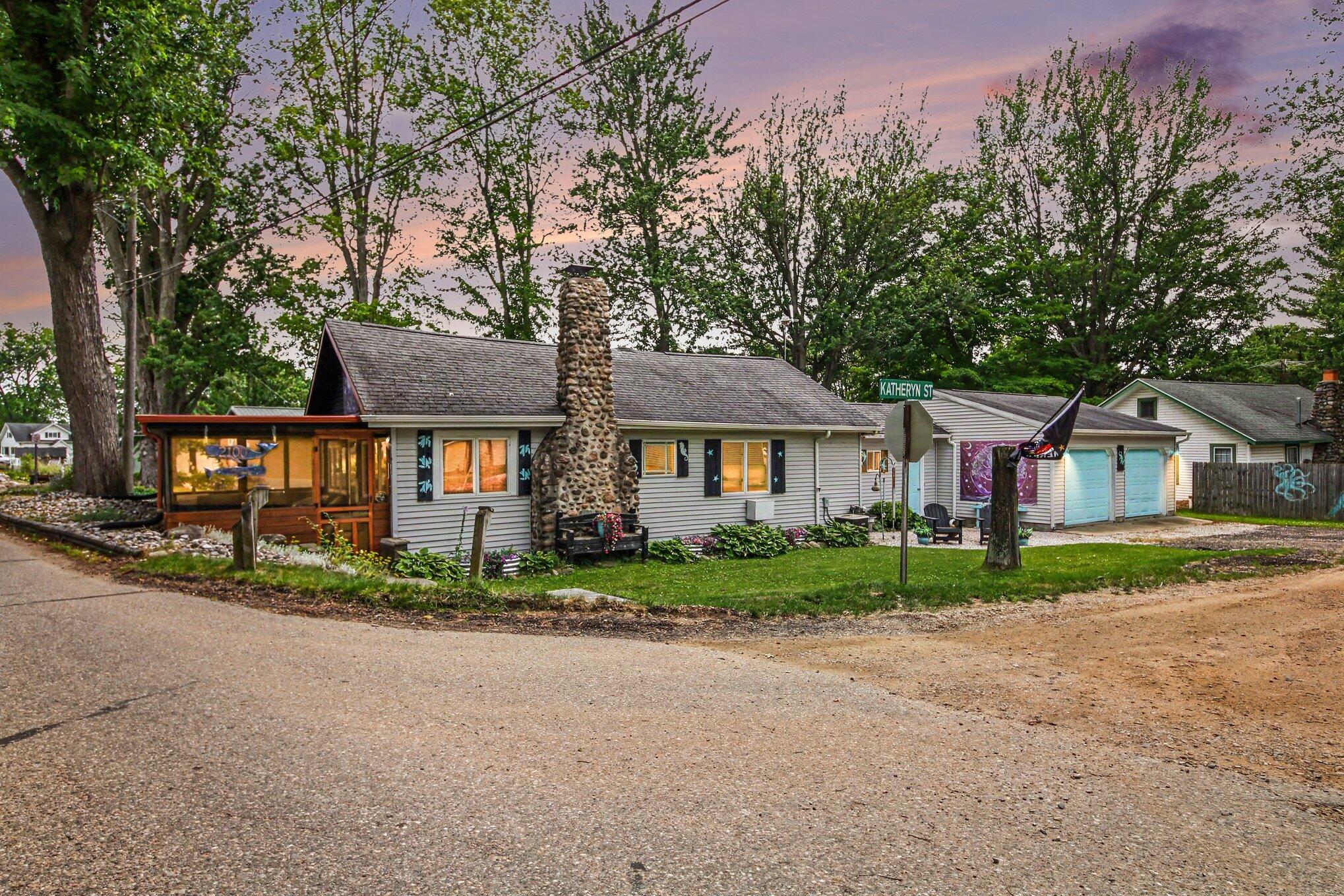 2100 Strait Tow Boulevard Property Photo 1