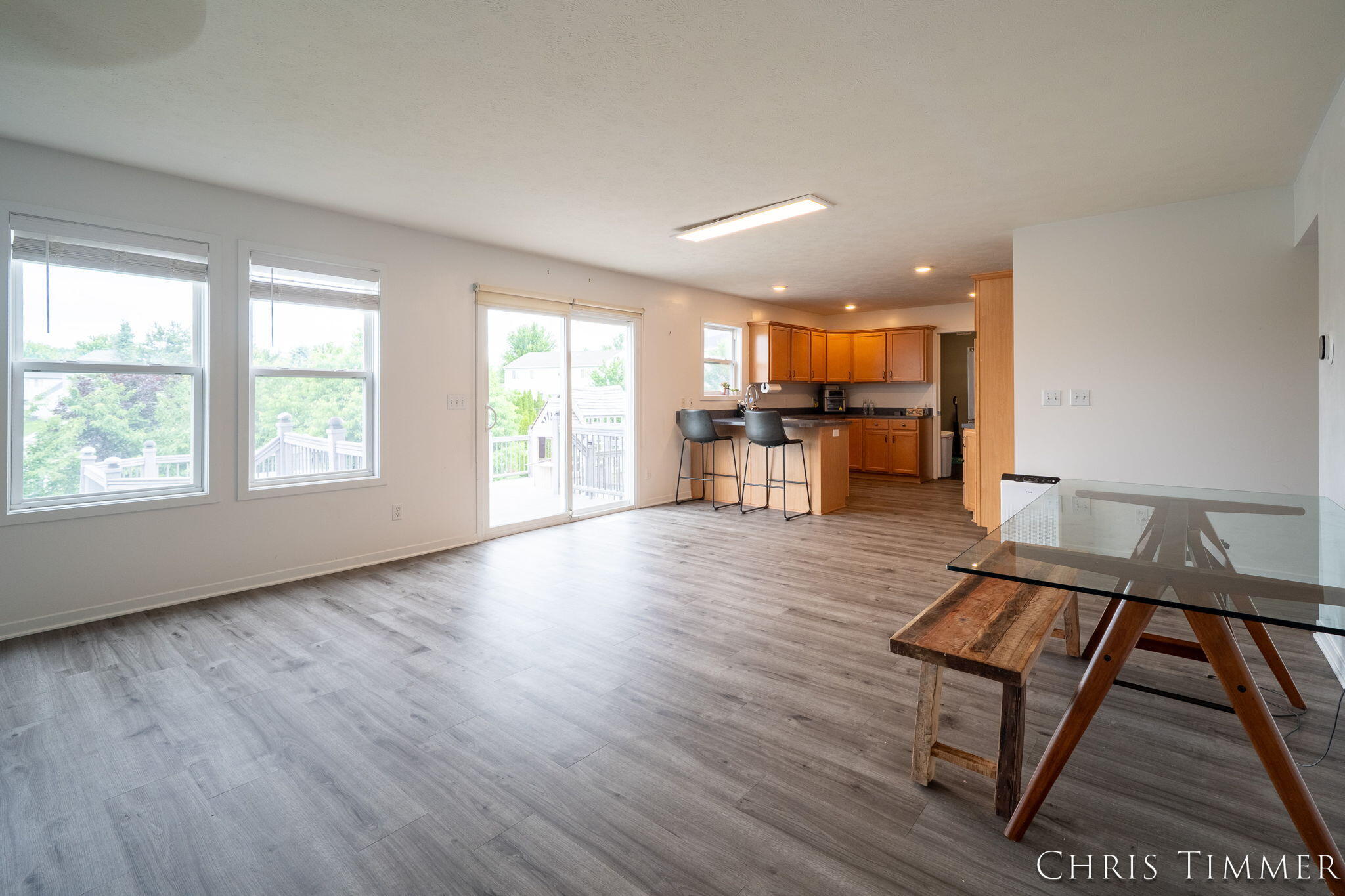 1877 Sun Park Drive Property Photo 16