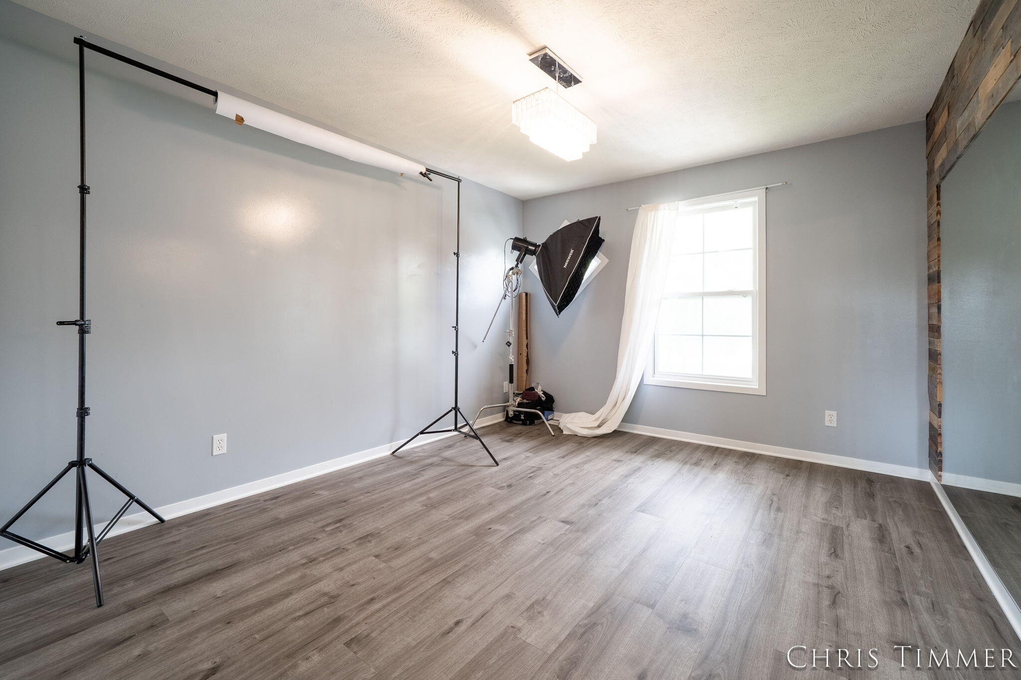 1877 Sun Park Drive Property Photo 28